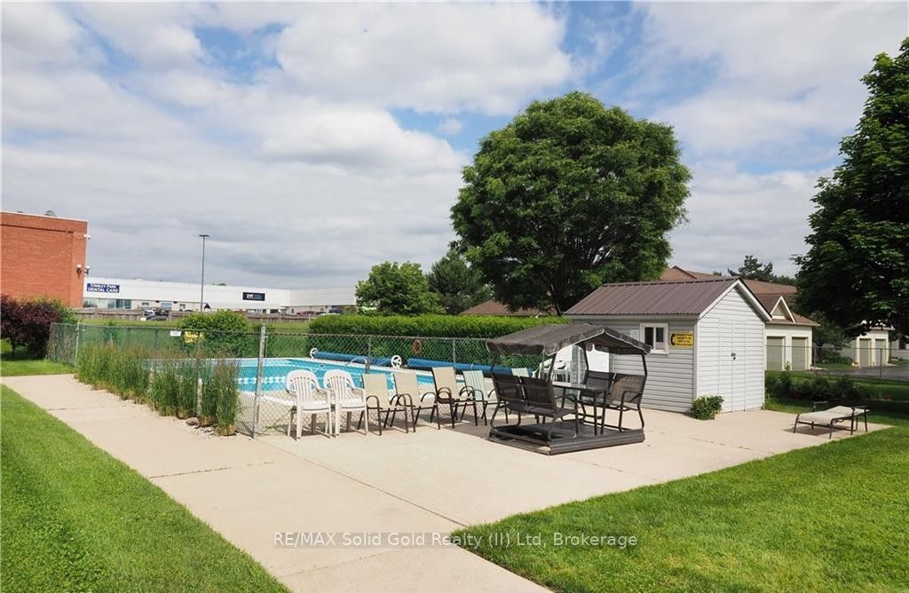 24 Midland Drive 507 Property Photo 16