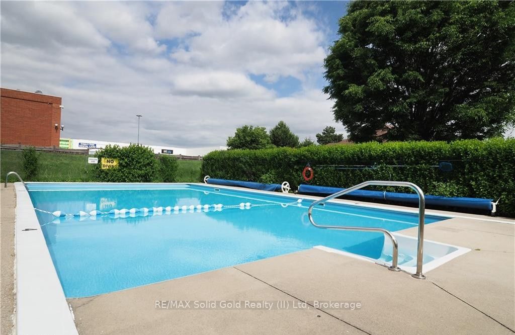 24 Midland Drive 507 Property Photo 17