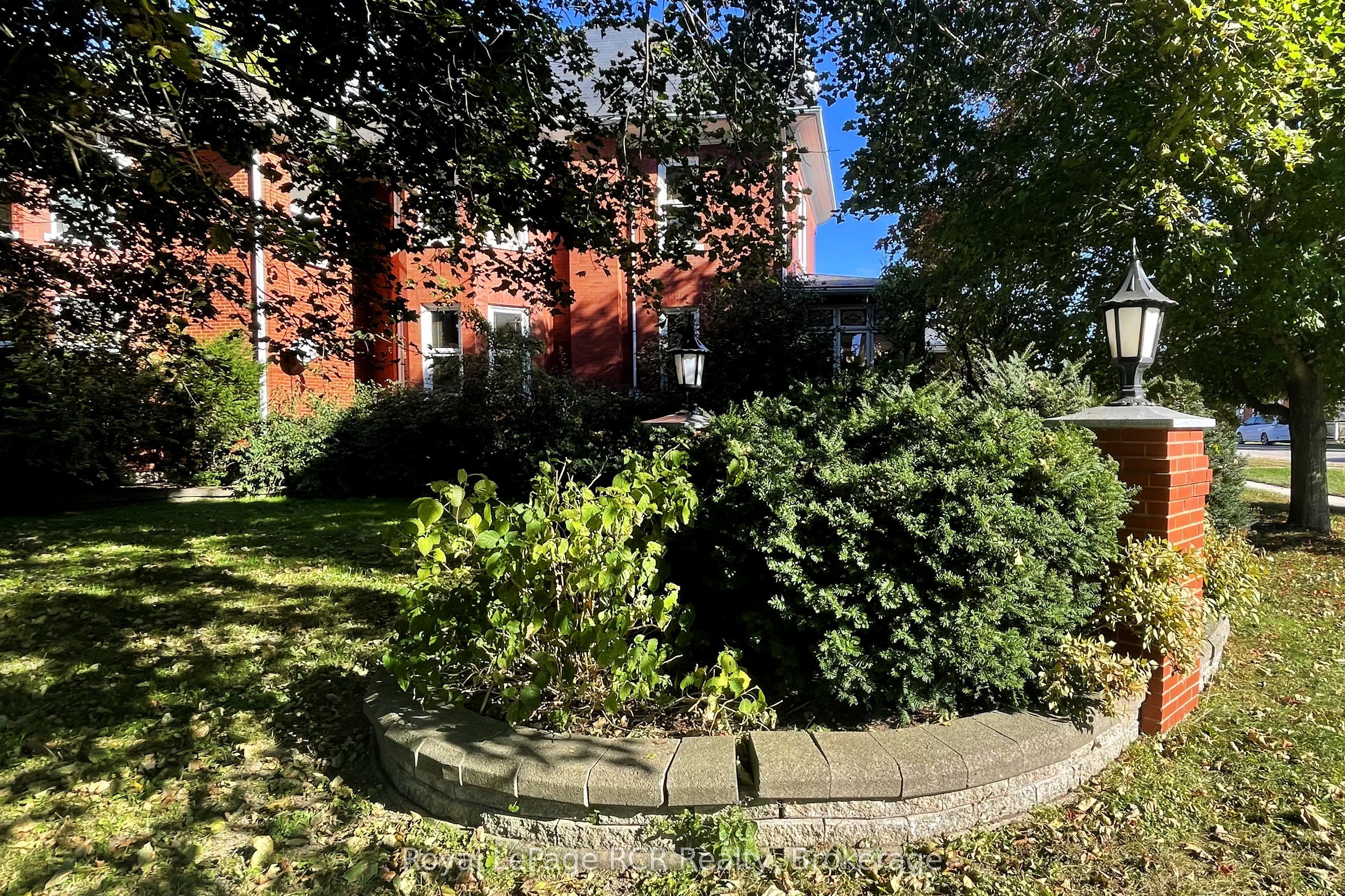 130 John Street Property Photo 8