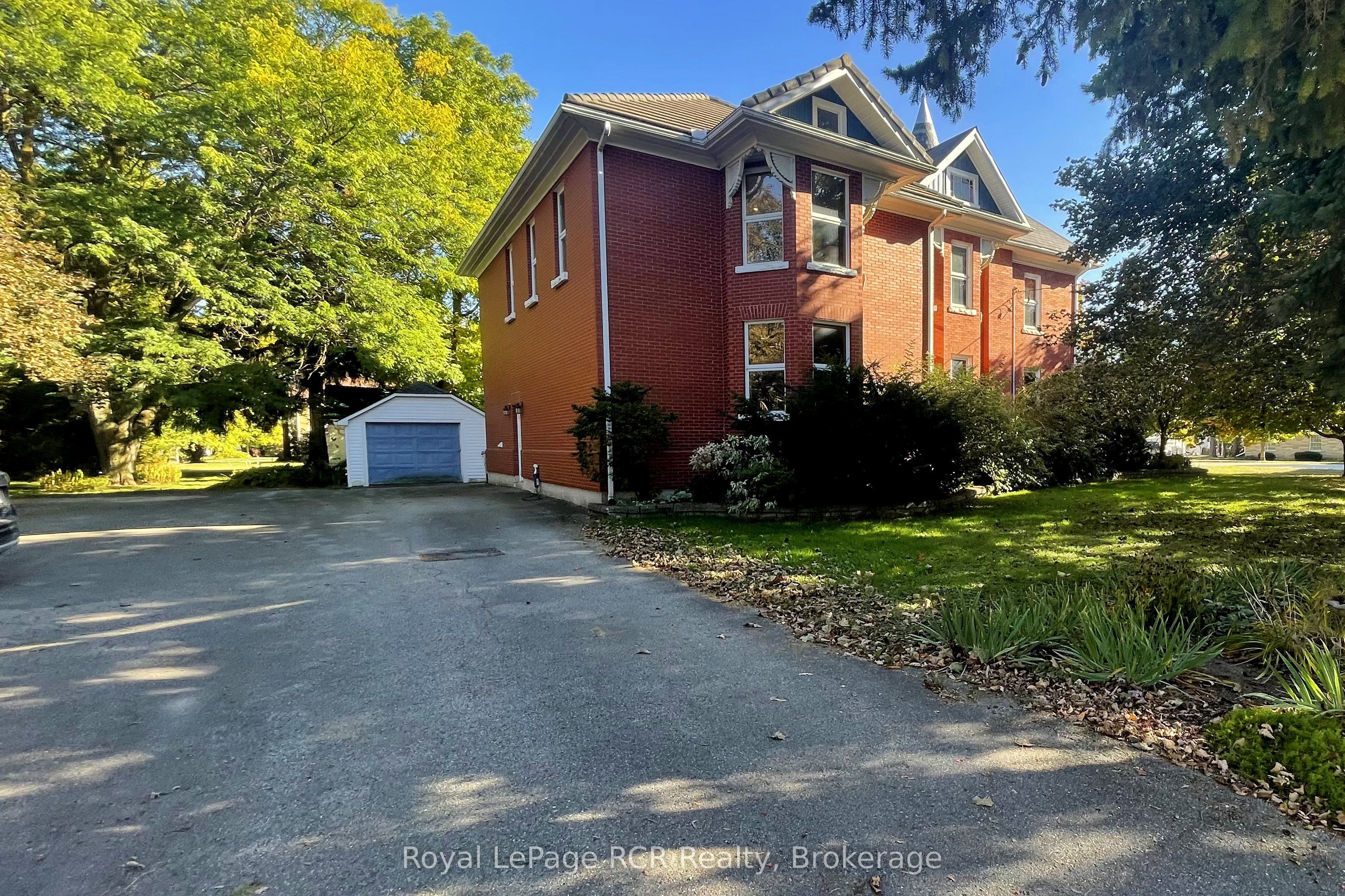 130 John Street Property Photo 9