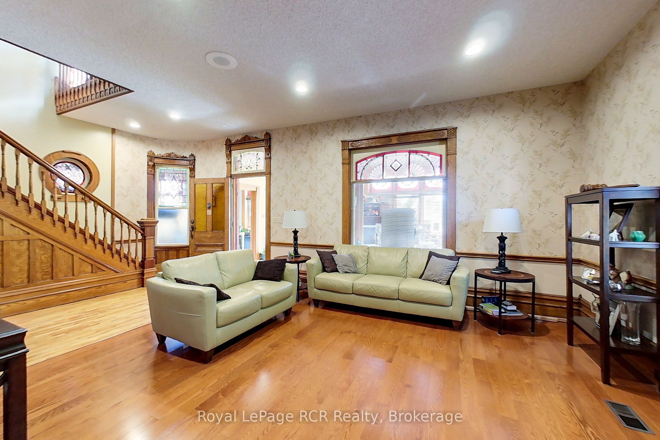 130 John Street Property Photo 19