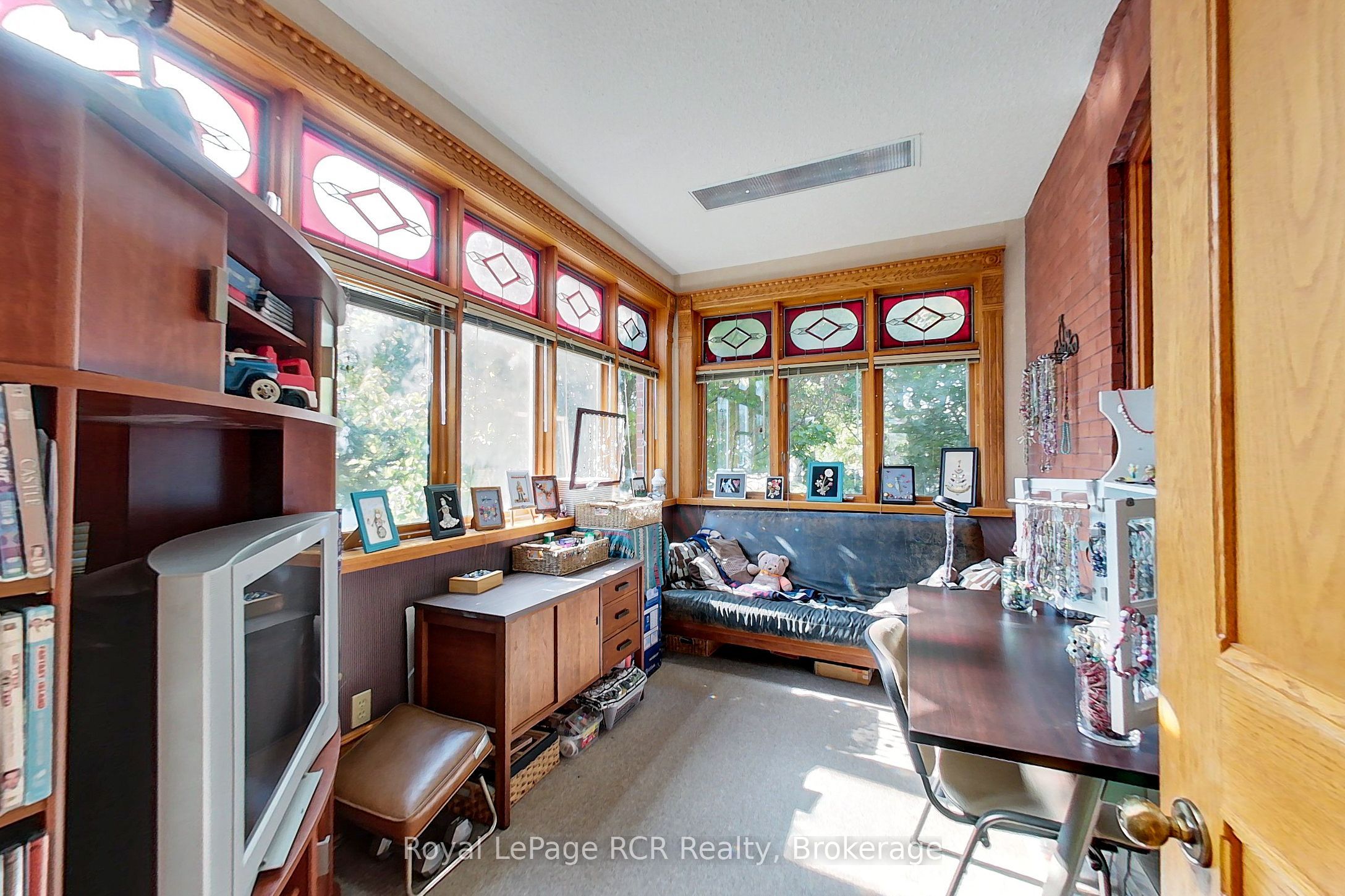 130 John Street Property Photo 32