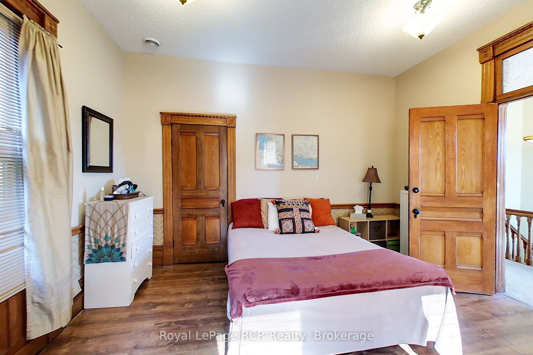 130 John Street Property Photo 34