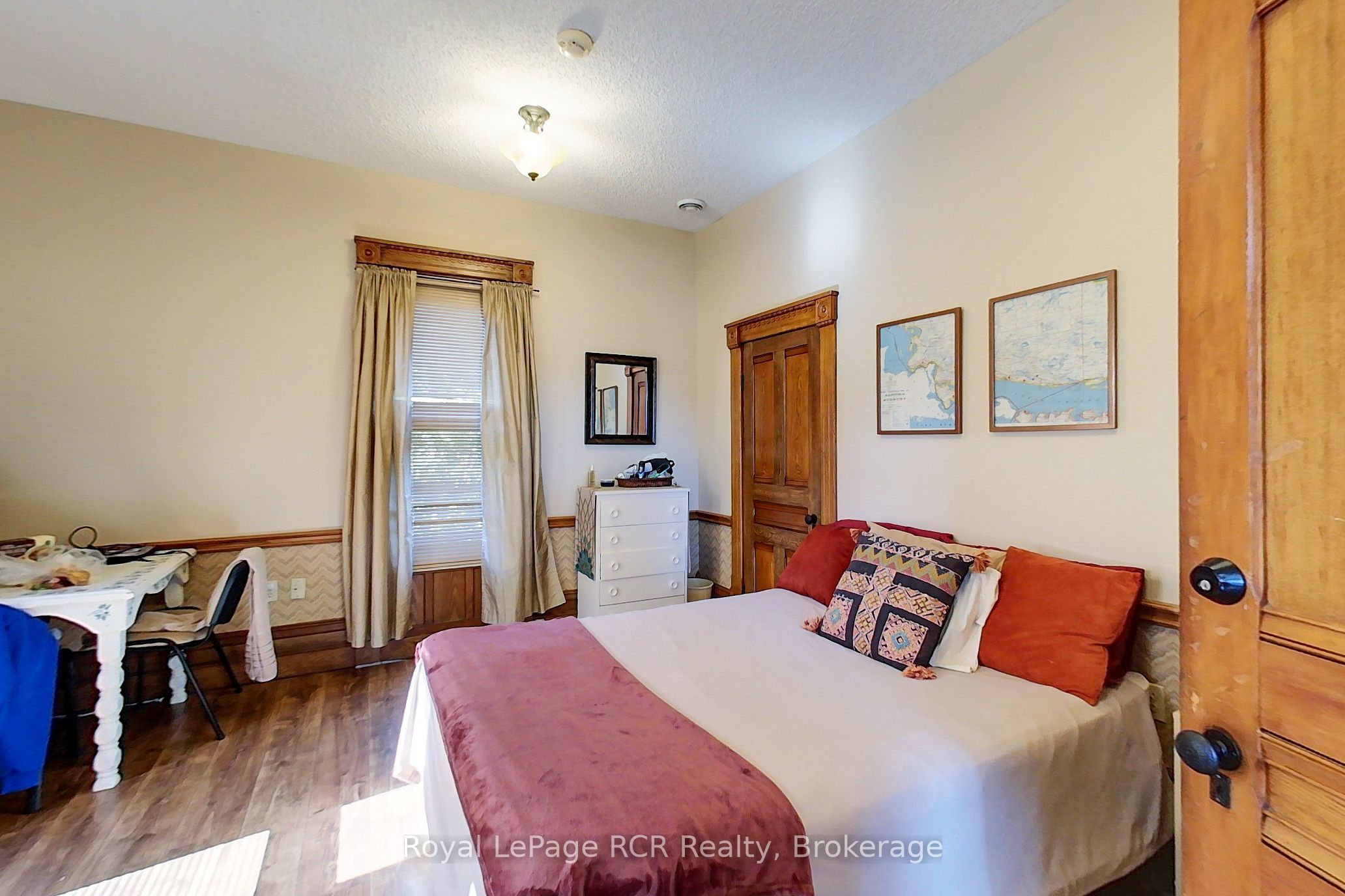 130 John Street Property Photo 35
