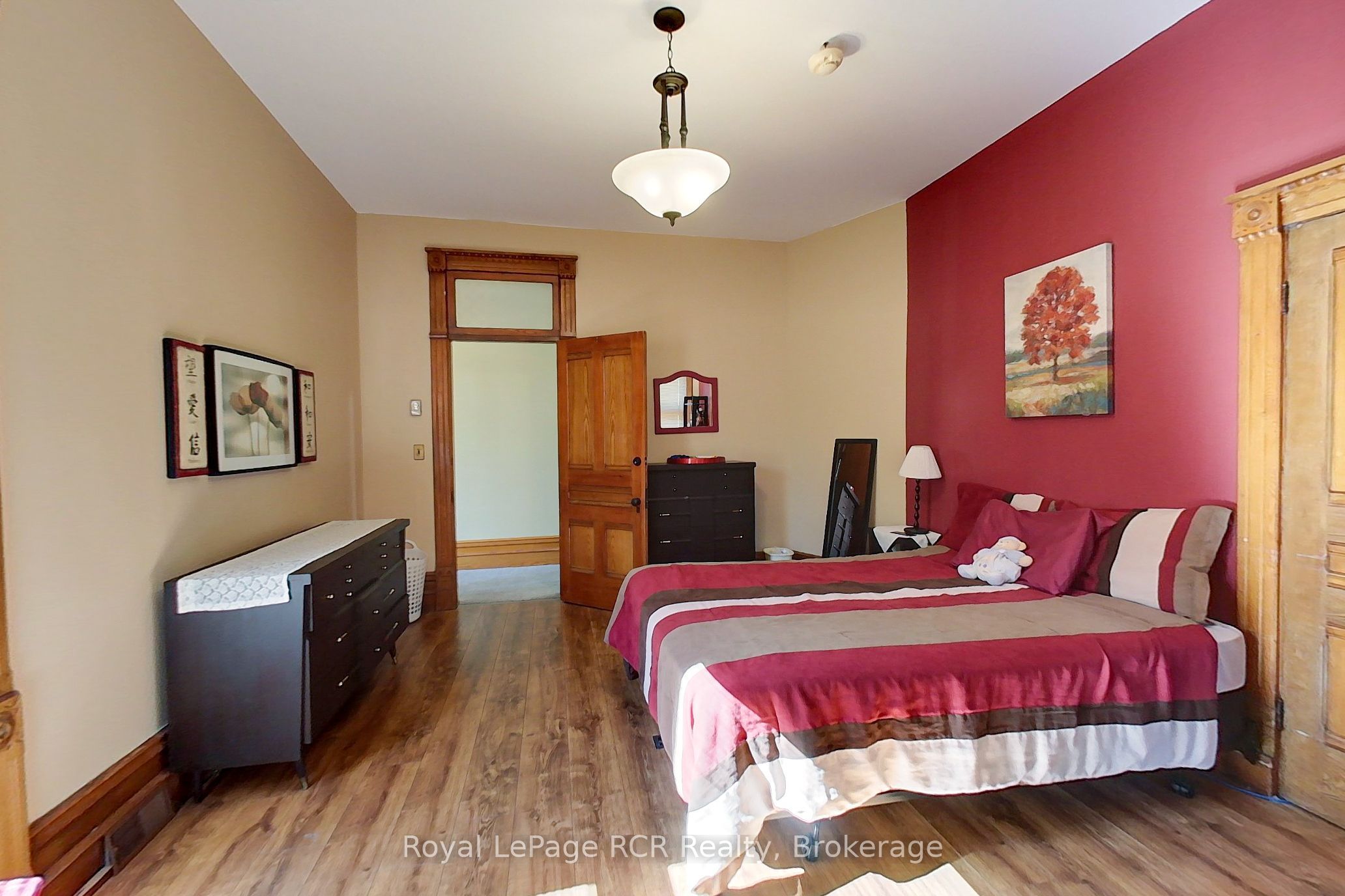 130 John Street Property Photo 36