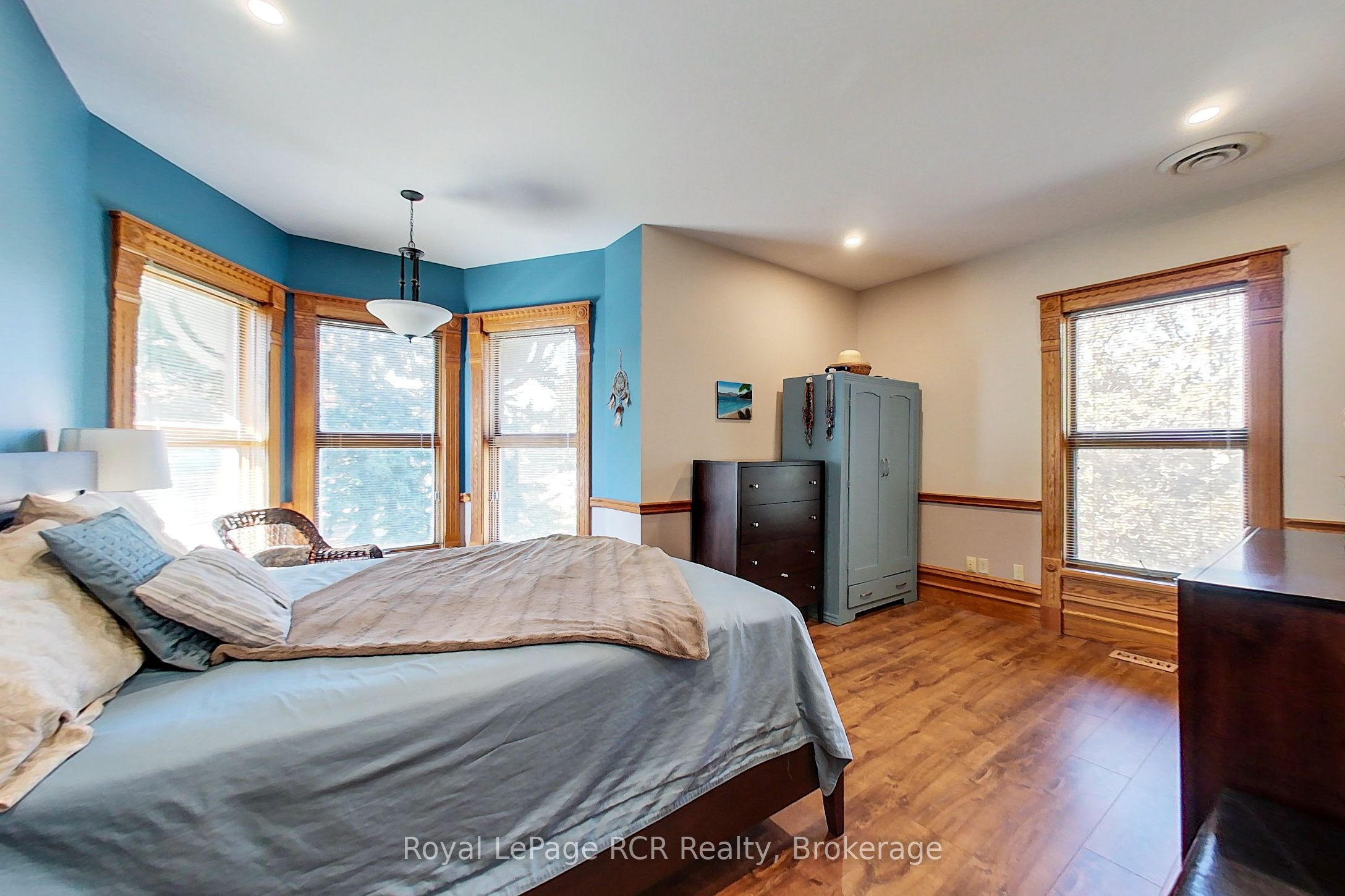 130 John Street Property Photo 44