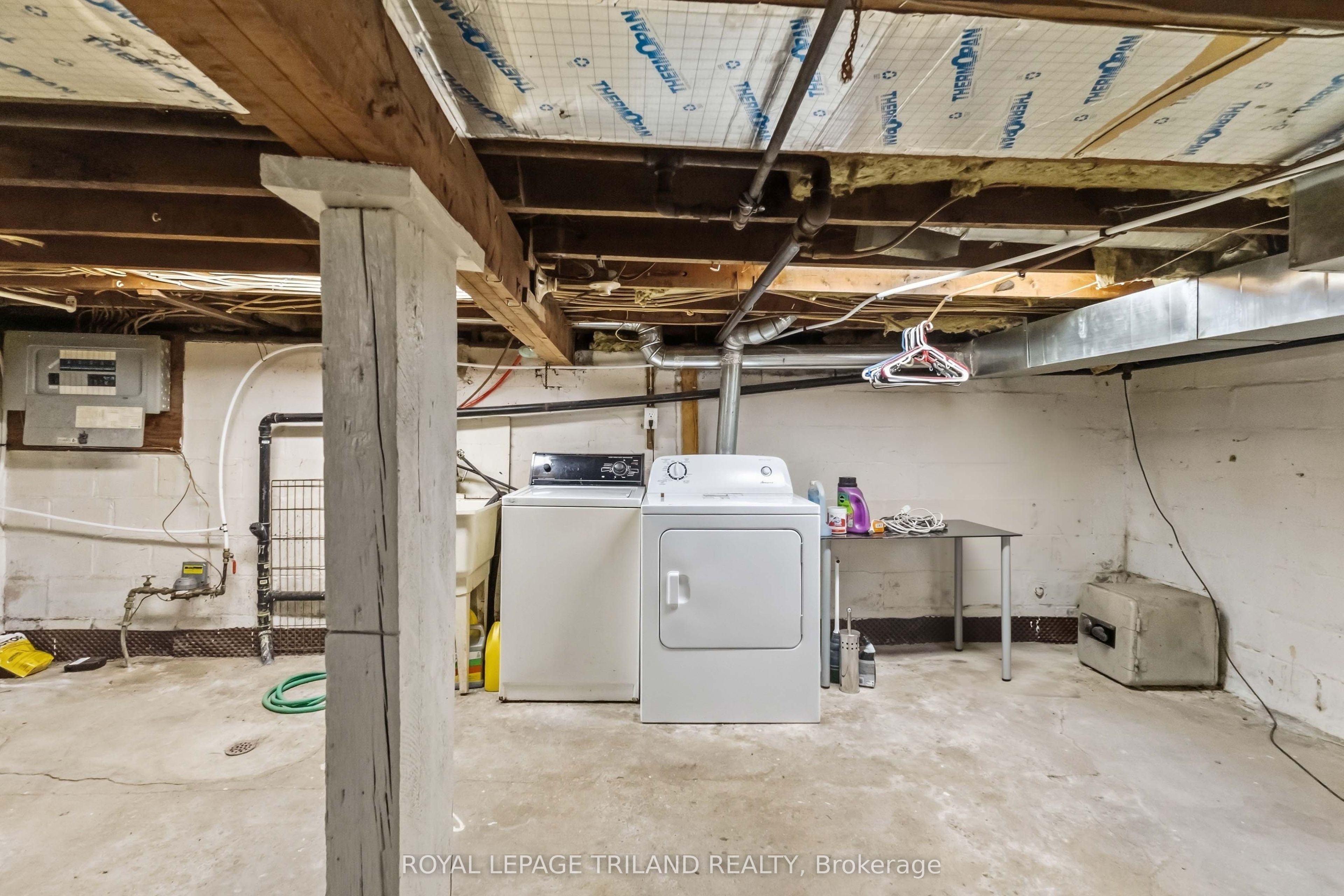 1628 Churchill Avenue Property Photo 28