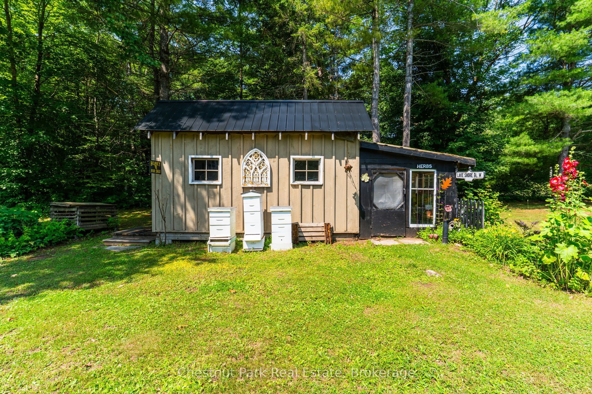 1130 Taylor Road Property Photo 8