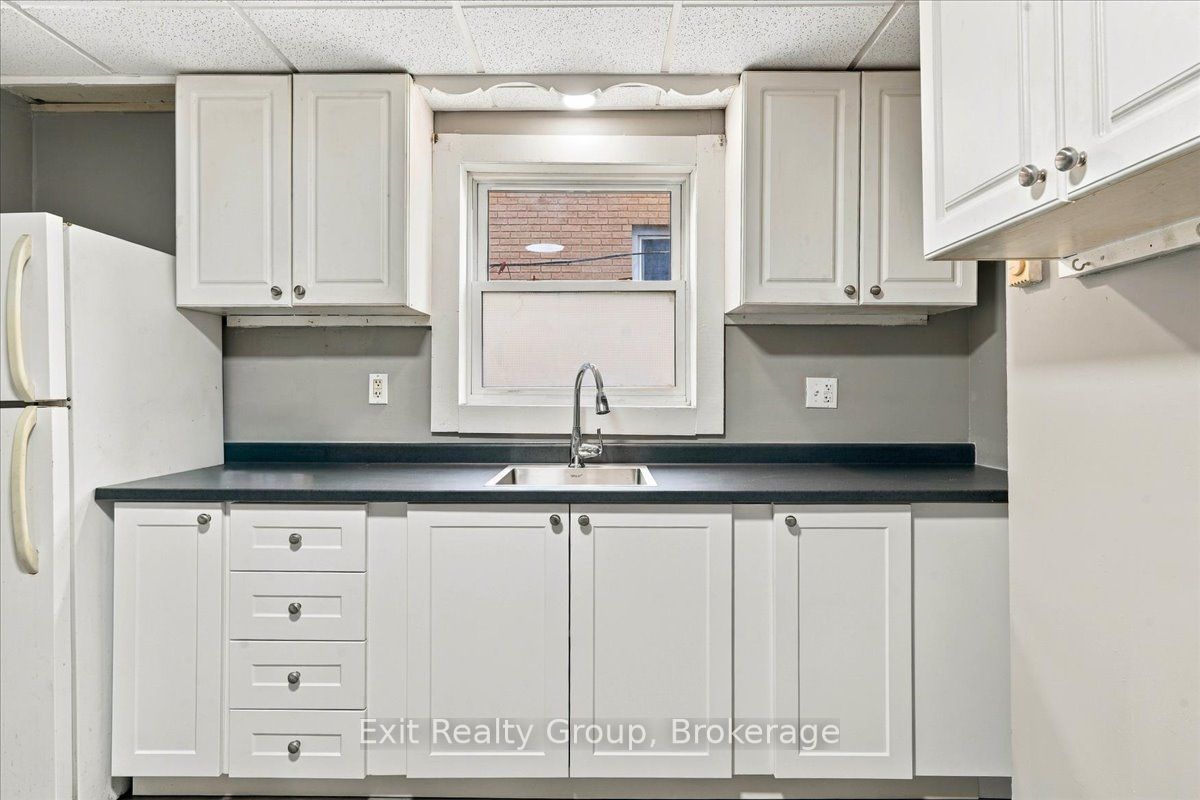 167 Marmora Street Property Photo 5