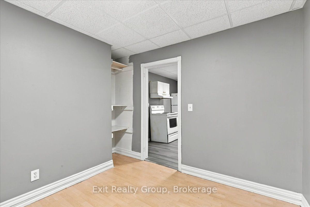 167 Marmora Street Property Photo 8