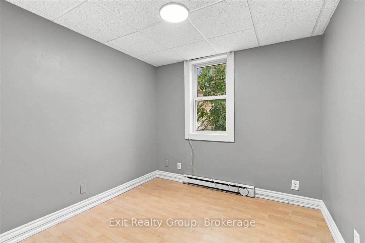 167 Marmora Street Property Photo 10