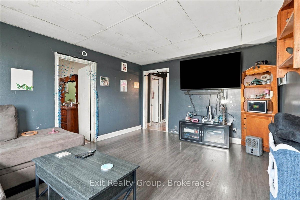 167 Marmora Street Property Photo 21