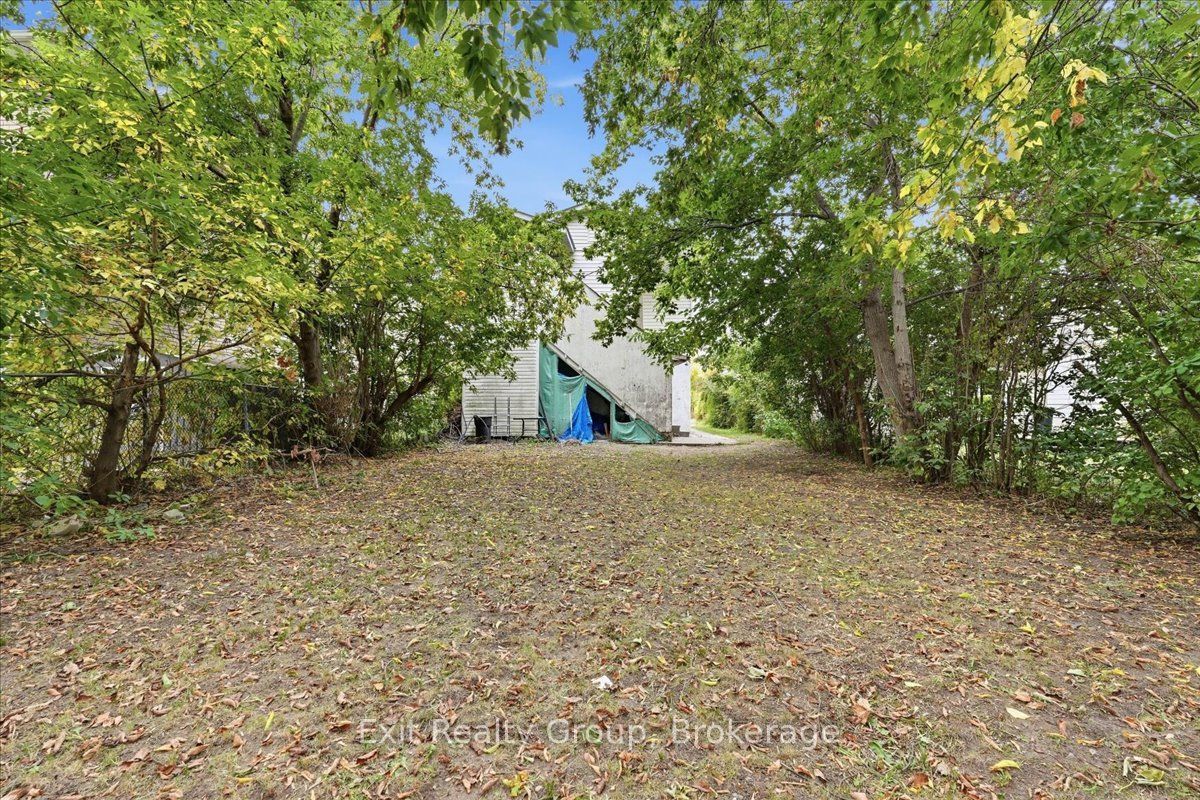 167 Marmora Street Property Photo 38