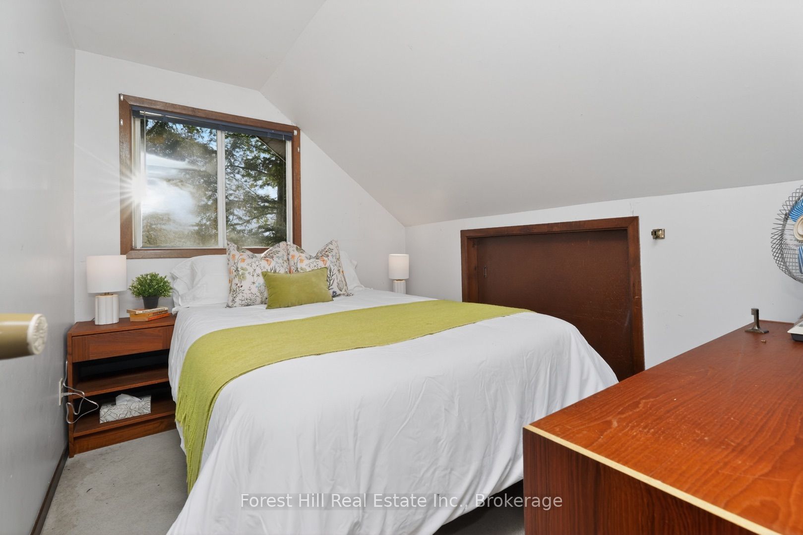 136 Rock Point Road Property Photo 20