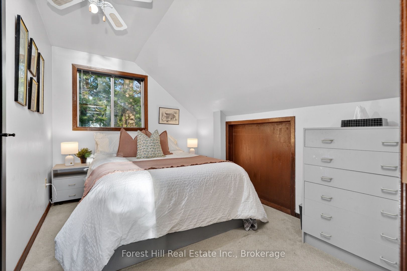 136 Rock Point Road Property Photo 22