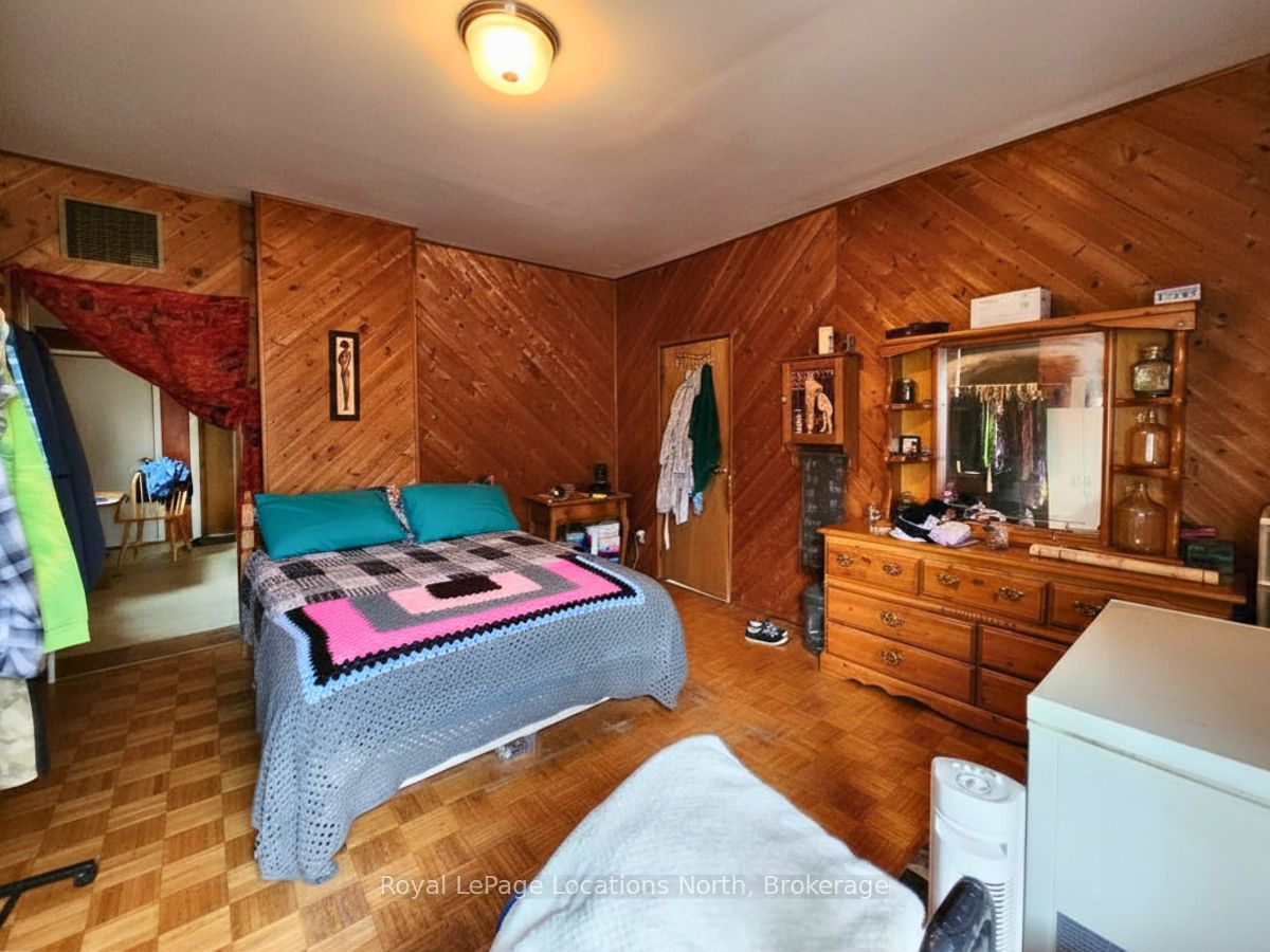1140 2nd Avenue W Property Photo 10
