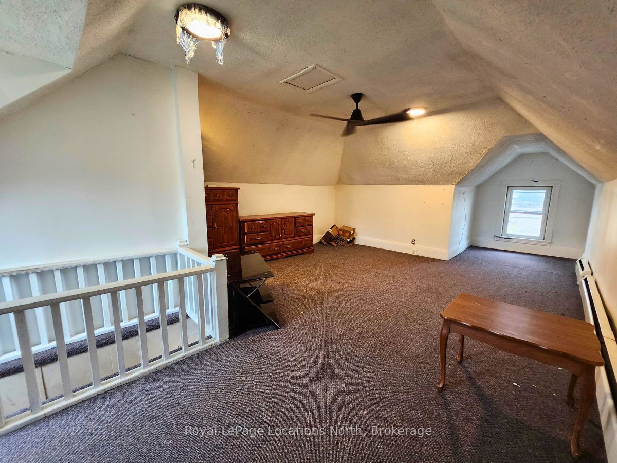 1140 2nd Avenue W Property Photo 17