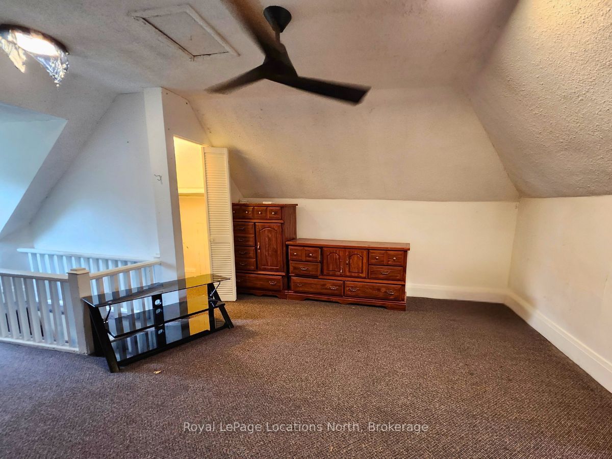 1140 2nd Avenue W Property Photo 18