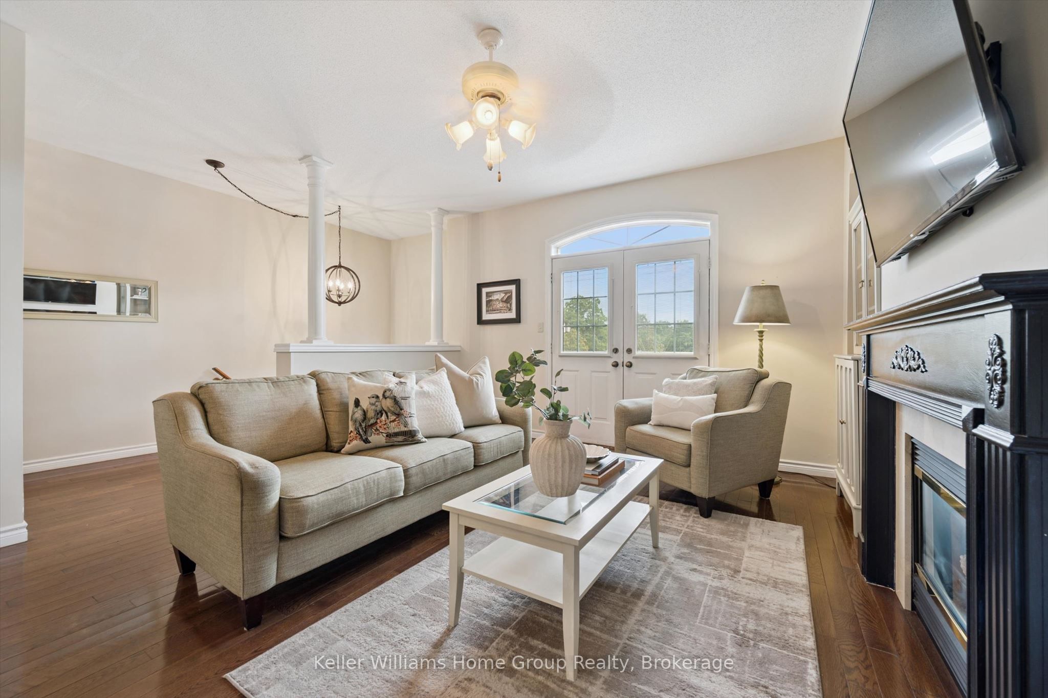 487 St Andrew Street E Property Photo 8