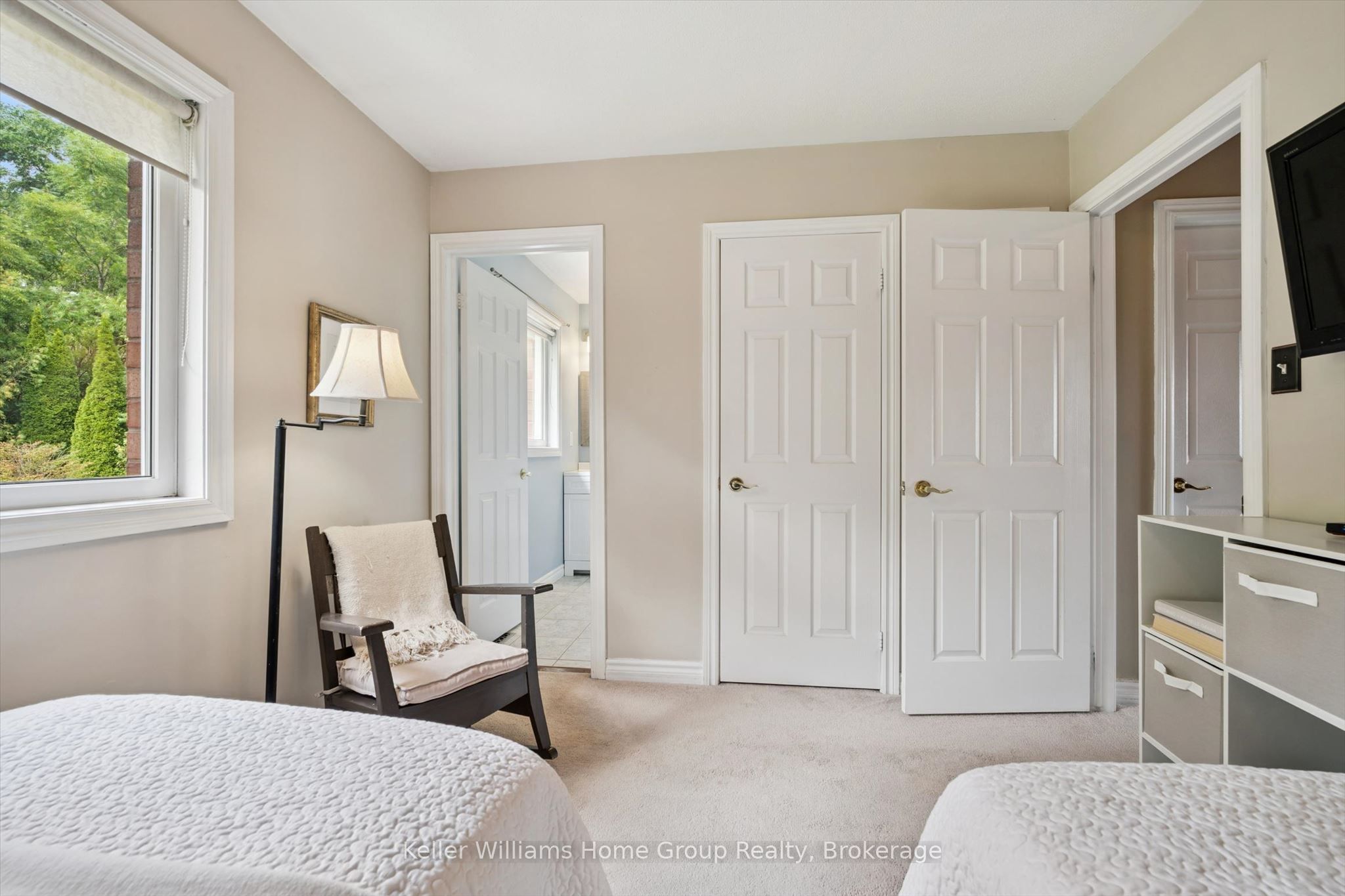 487 St Andrew Street E Property Photo 23