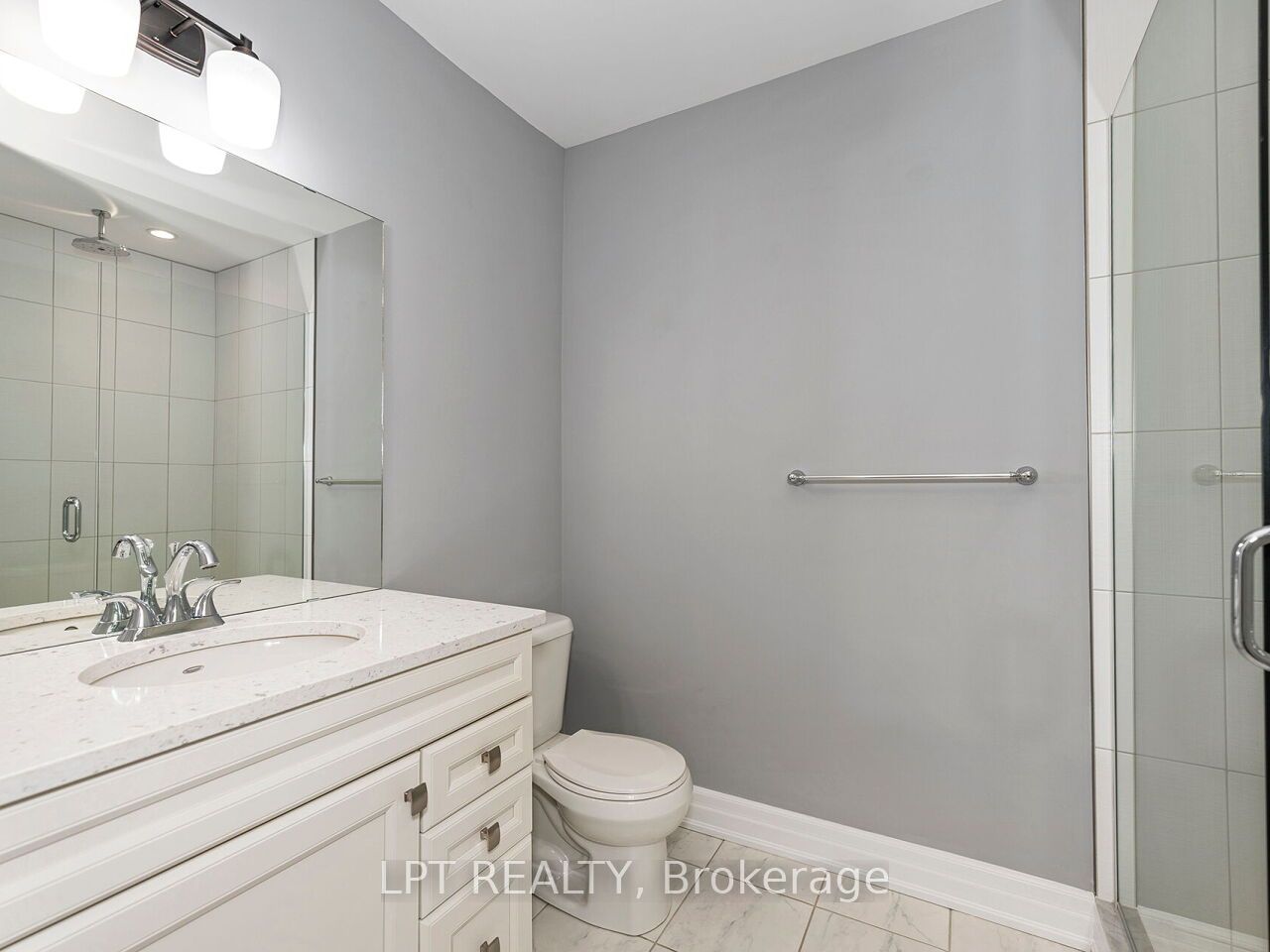 1 Dorchester Boulevard S Property Photo 21