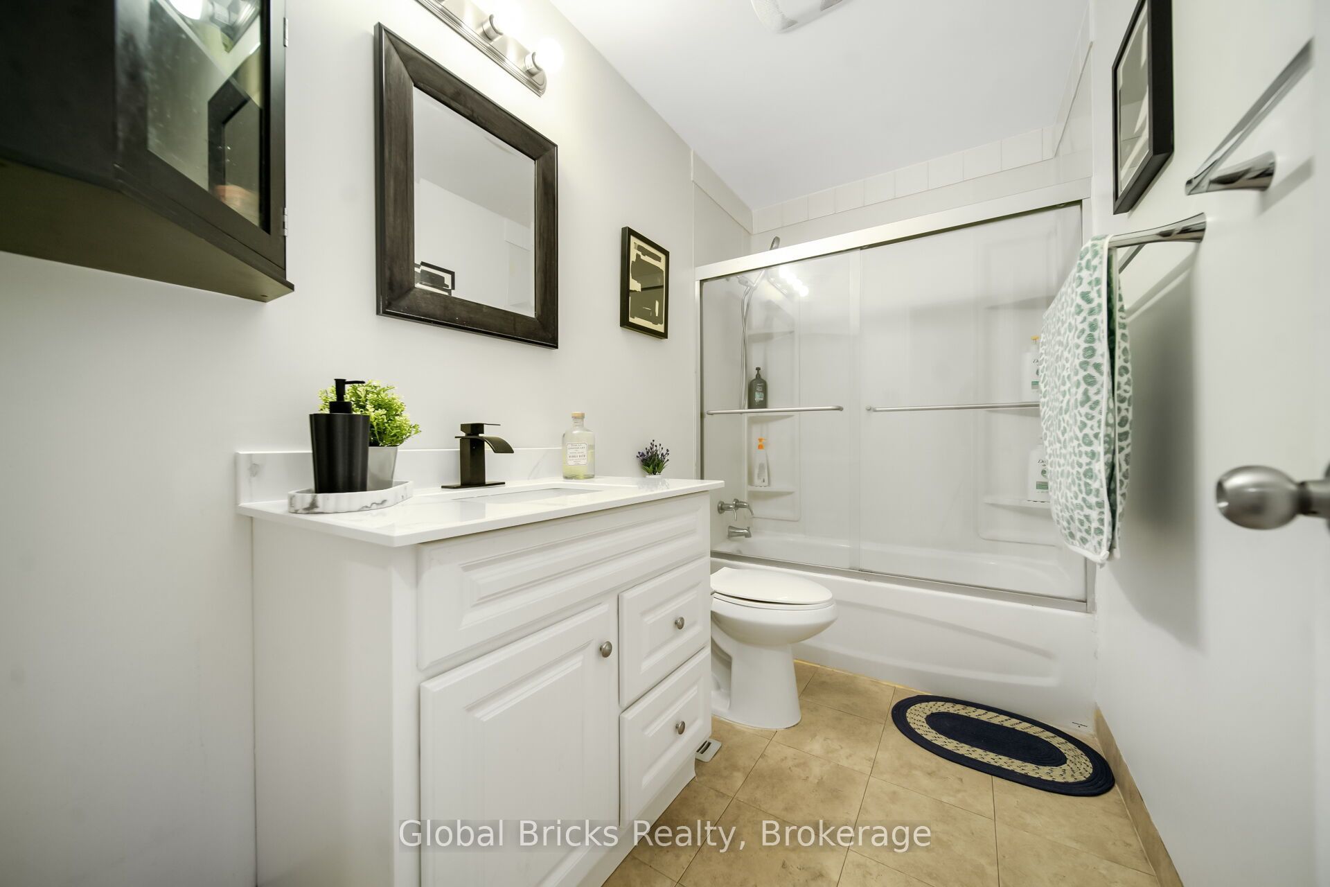 15 Green Valley Drive 27 Property Photo 28