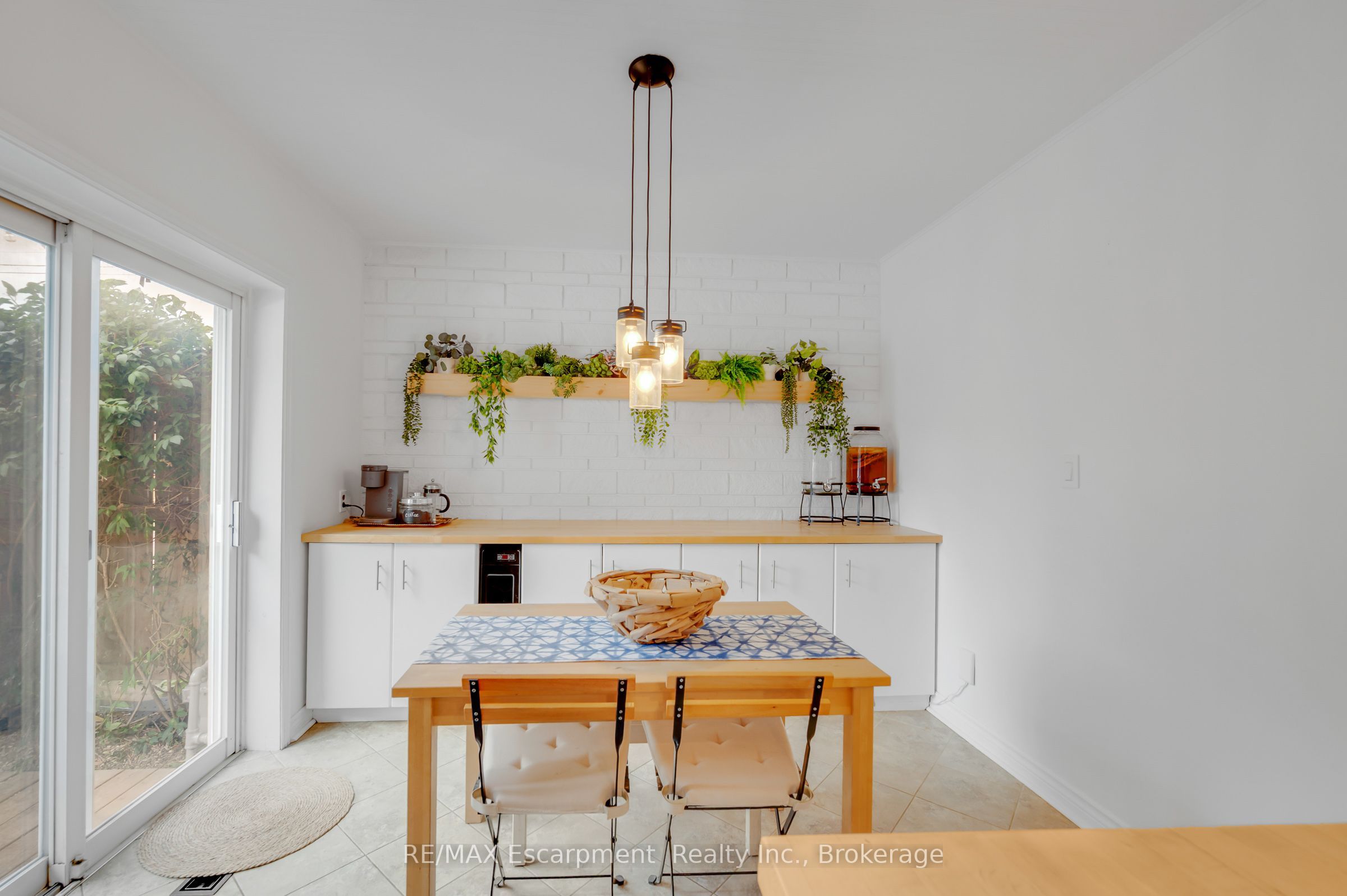 10 Goldfinch Road Property Photo 13