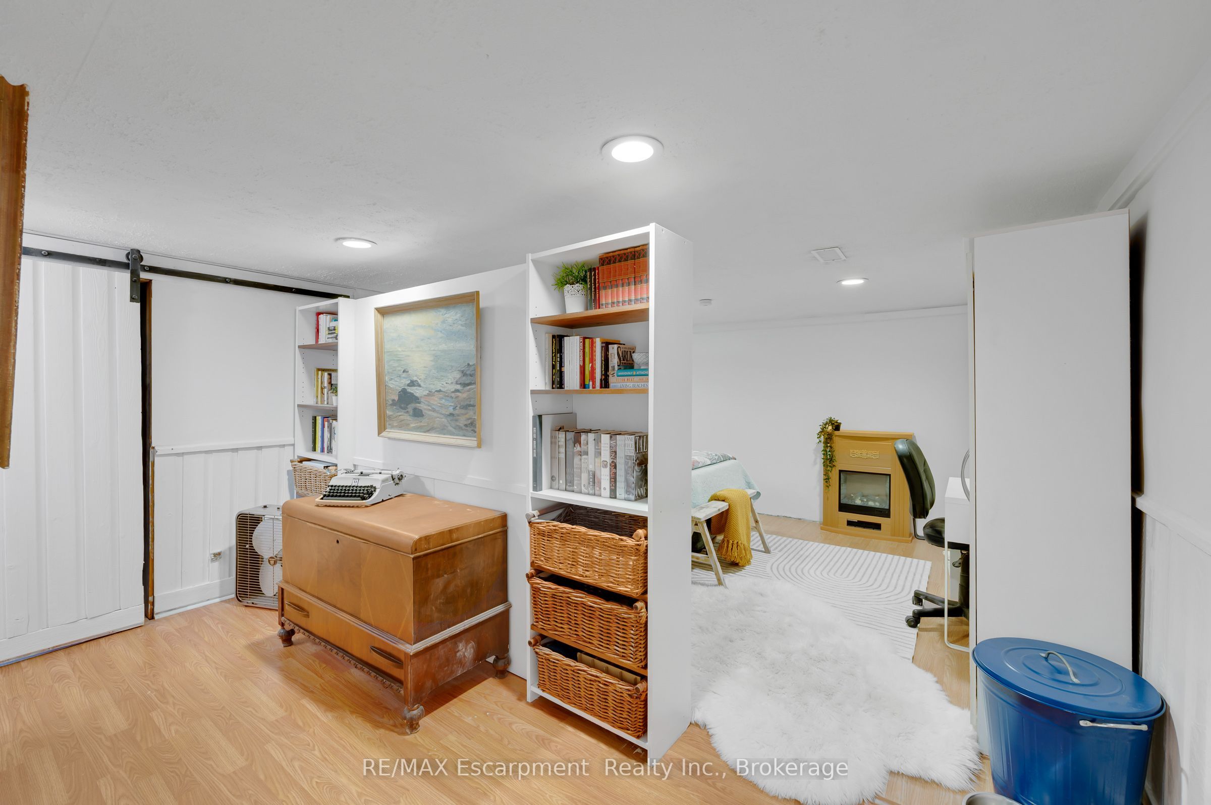 10 Goldfinch Road Property Photo 25
