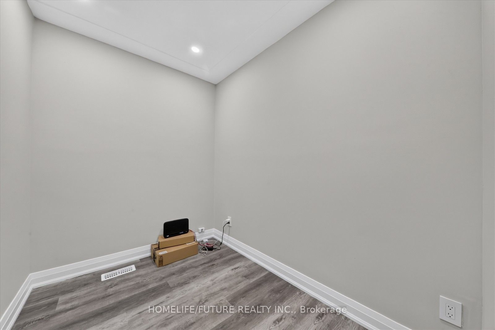 7 Cardill Crescent Room A Property Photo 12