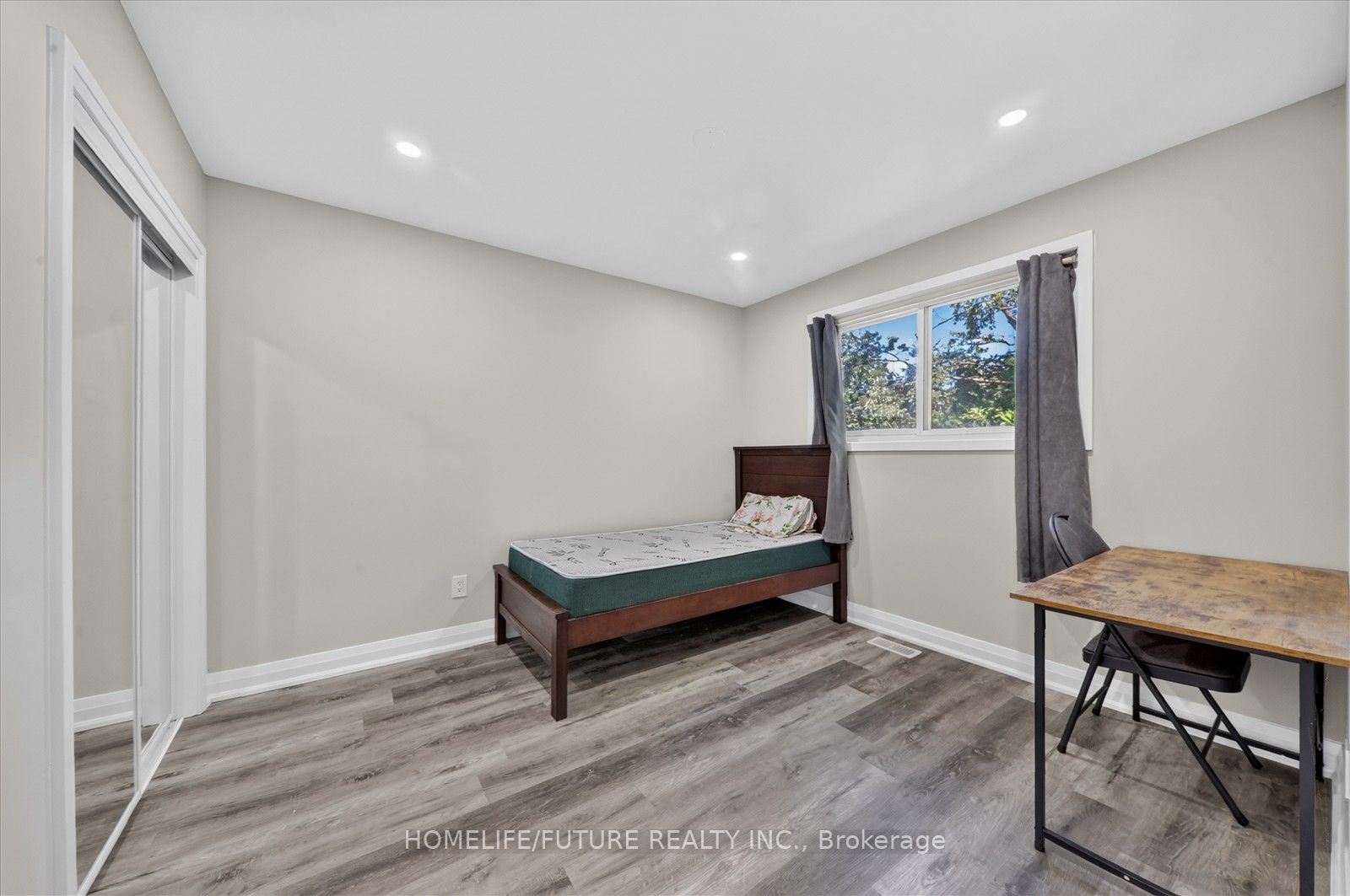 7 Cardill Crescent Room A Property Photo 14