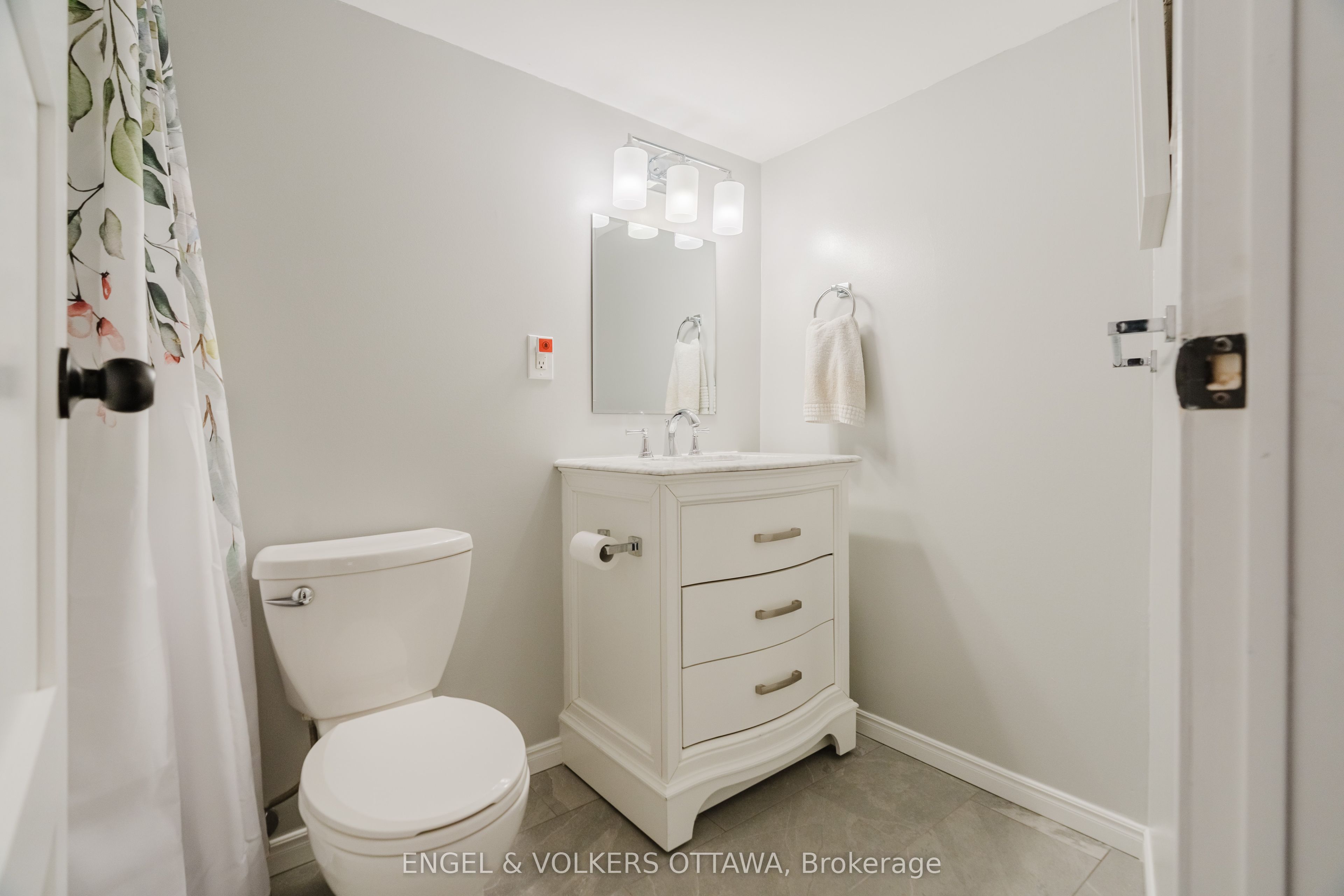 198 Stanley Avenue Property Photo 43