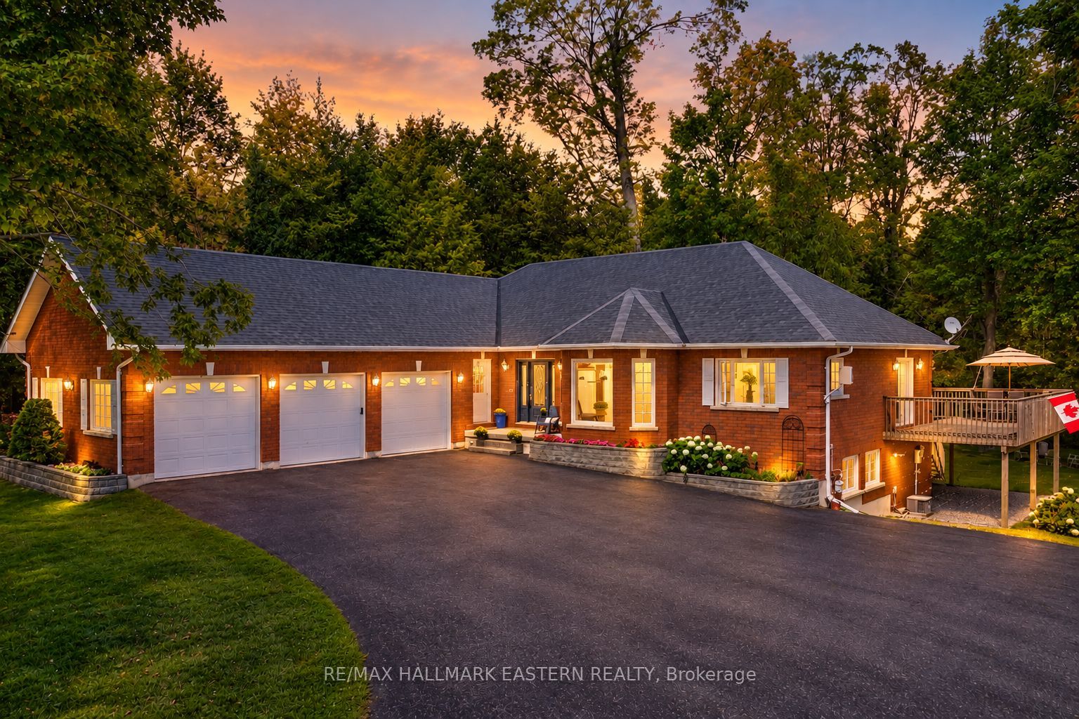 27 Woodland Trail Property Photo 1
