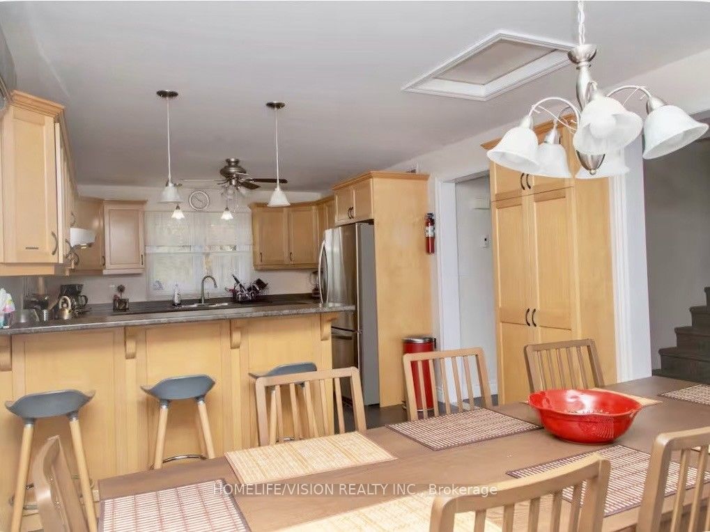128 Bayview Drive Property Photo 7