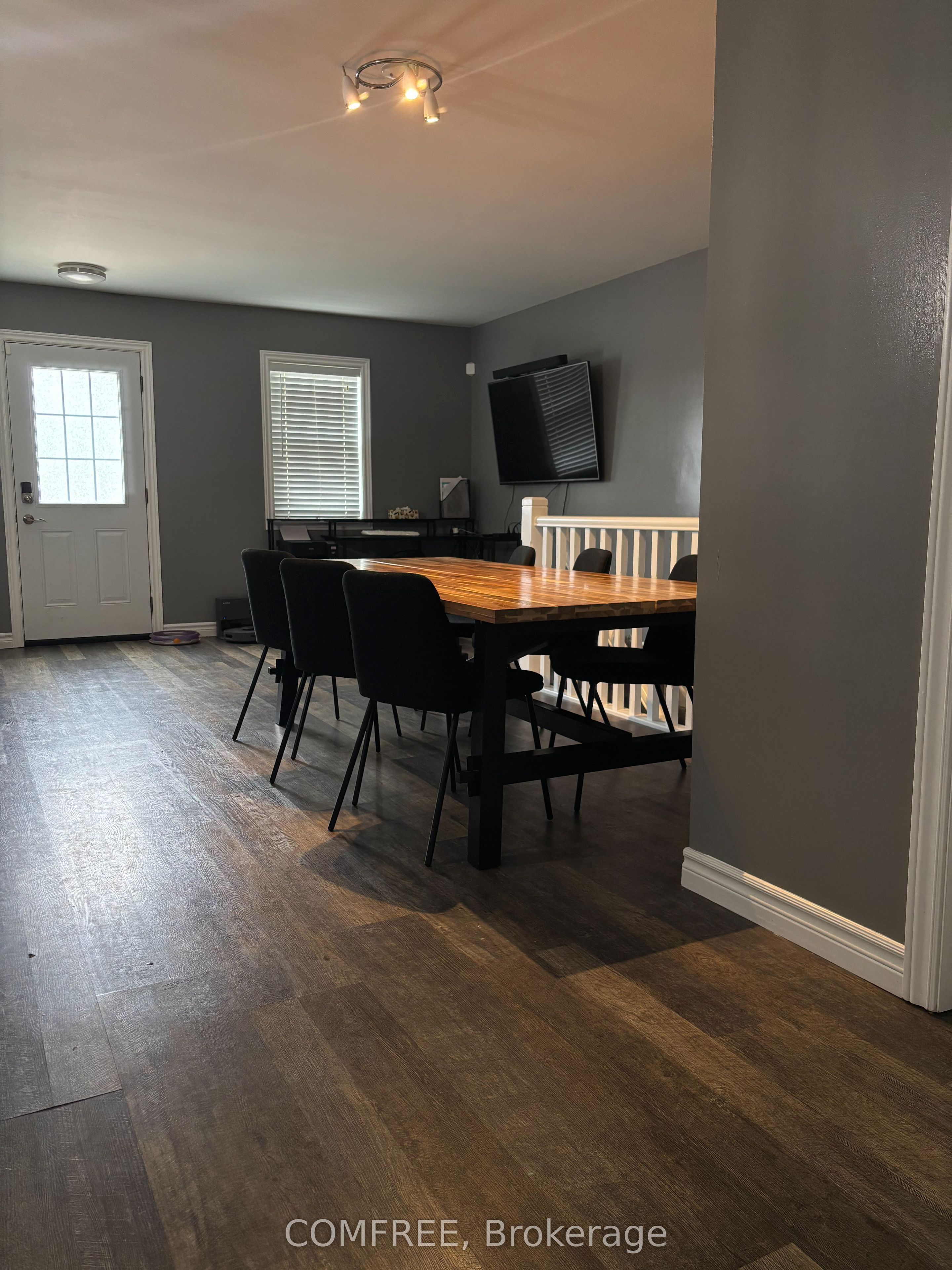 287 Brock Street Property Photo 7