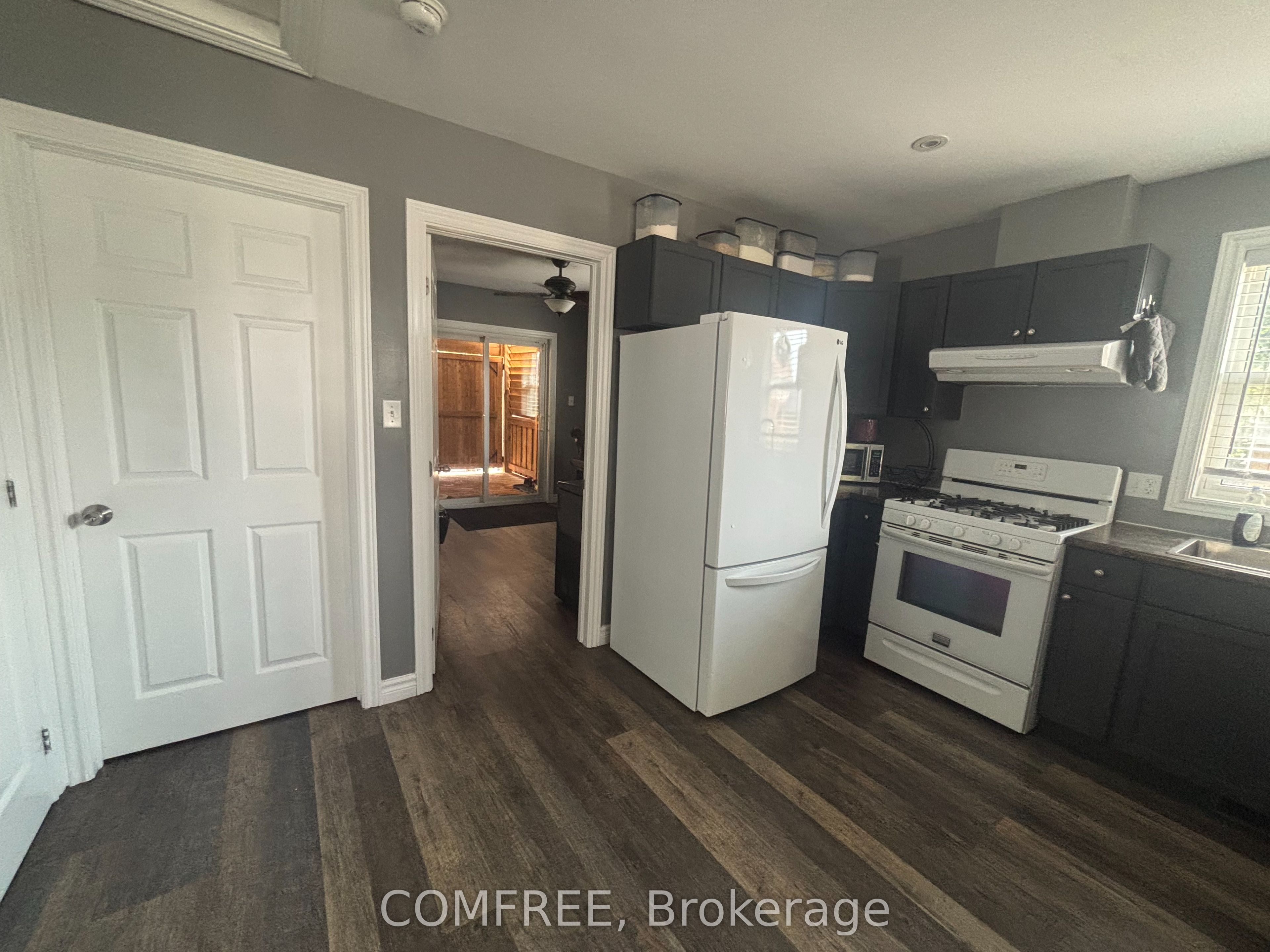 287 Brock Street Property Photo 12