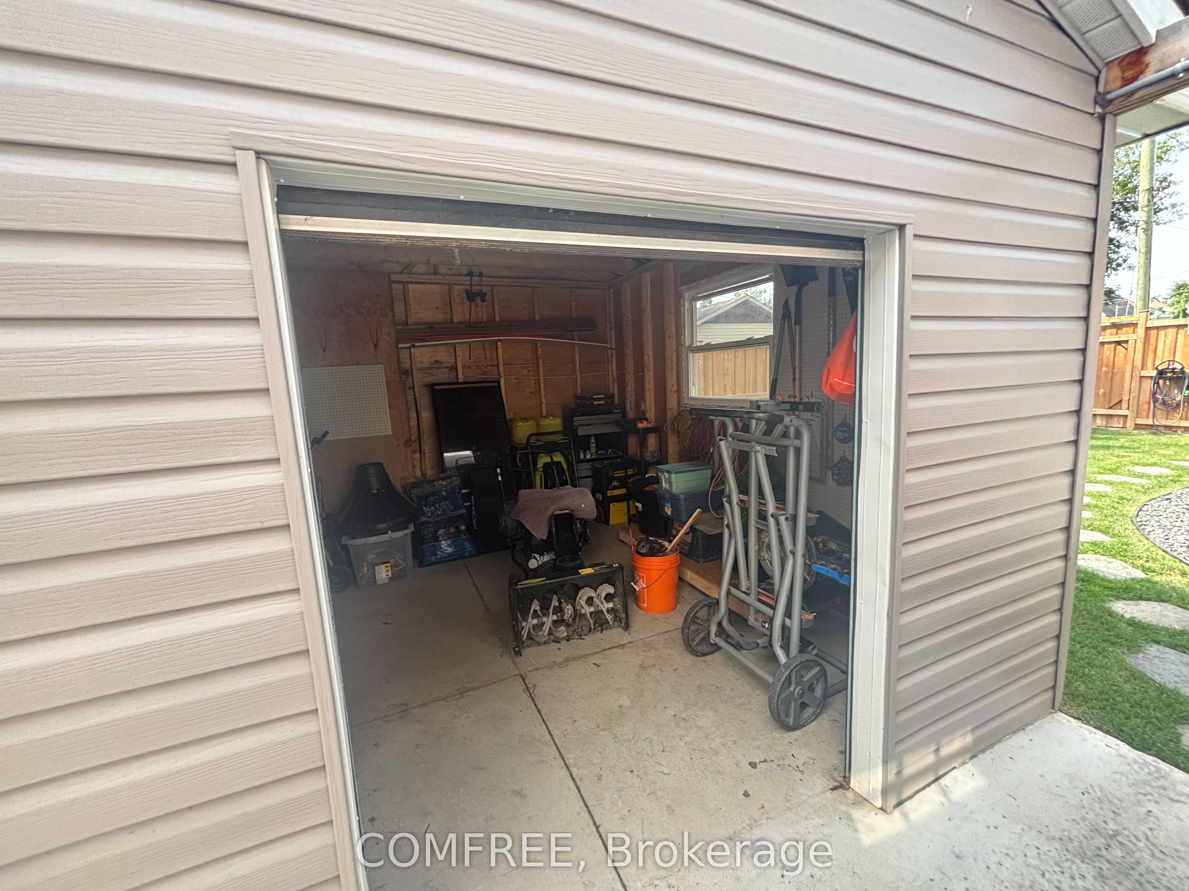 287 Brock Street Property Photo 27