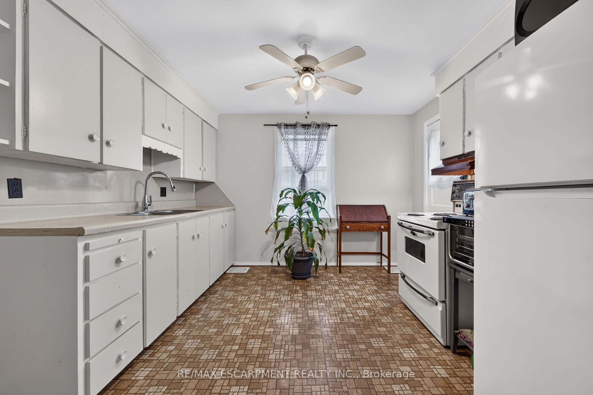 103 Belmont Avenue Property Photo 17