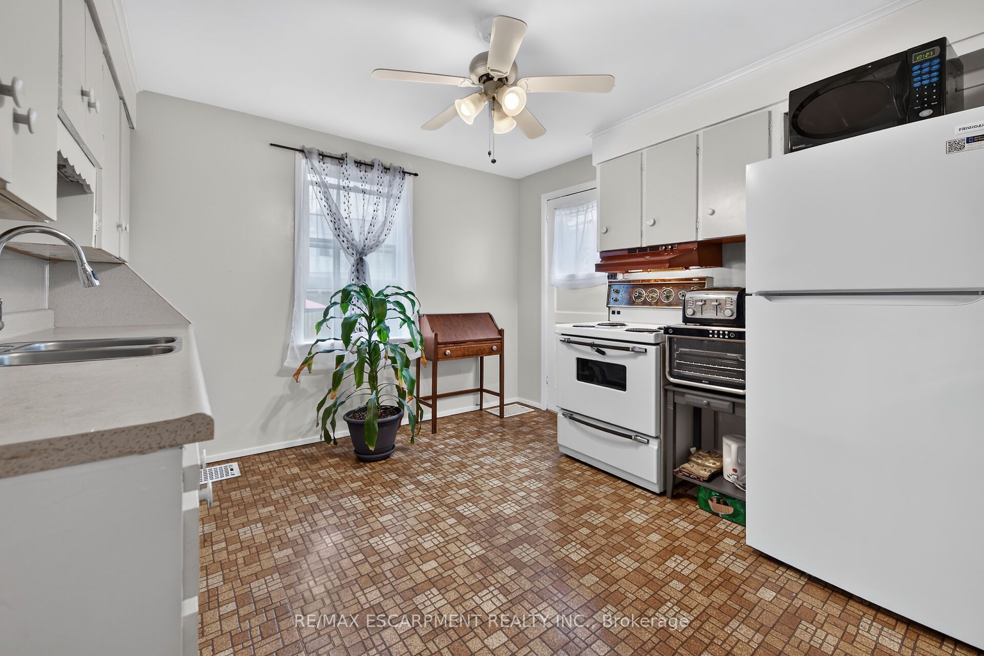 103 Belmont Avenue Property Photo 19