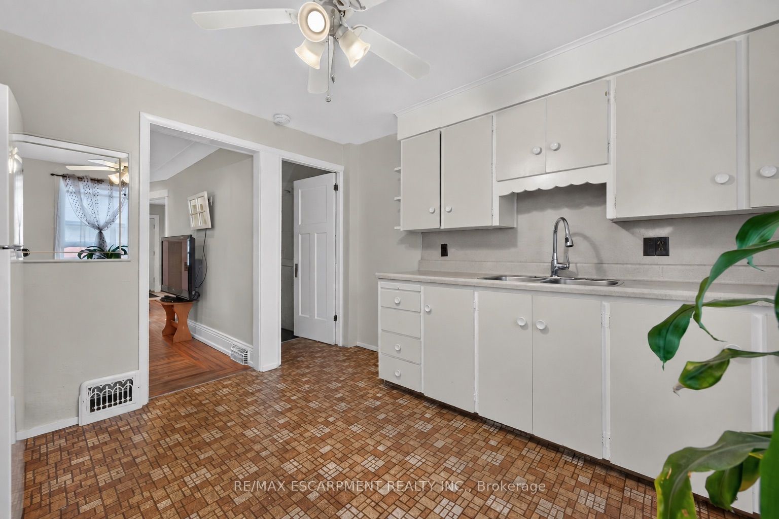 103 Belmont Avenue Property Photo 21