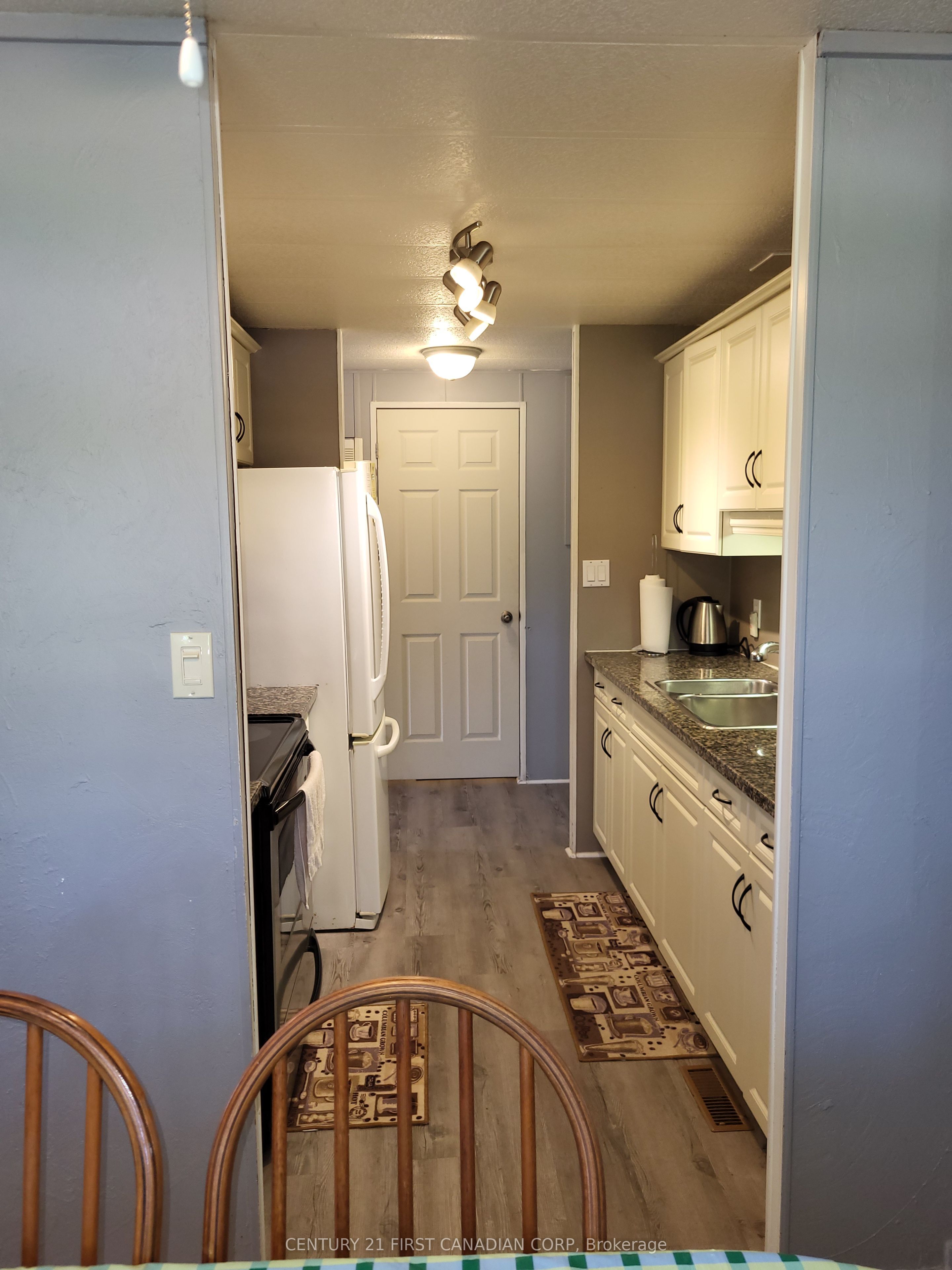 72599 Stanley Street Property Photo 13