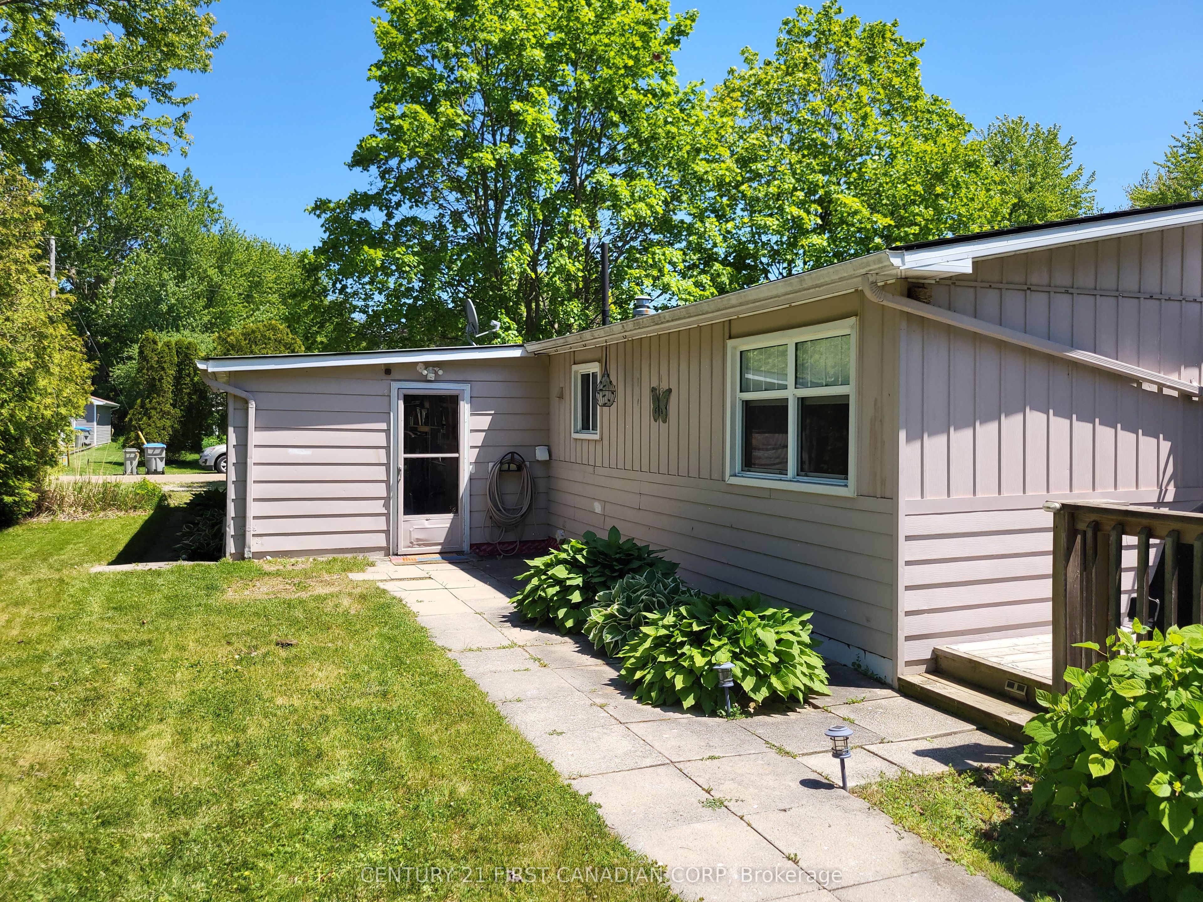 72599 Stanley Street Property Photo 36