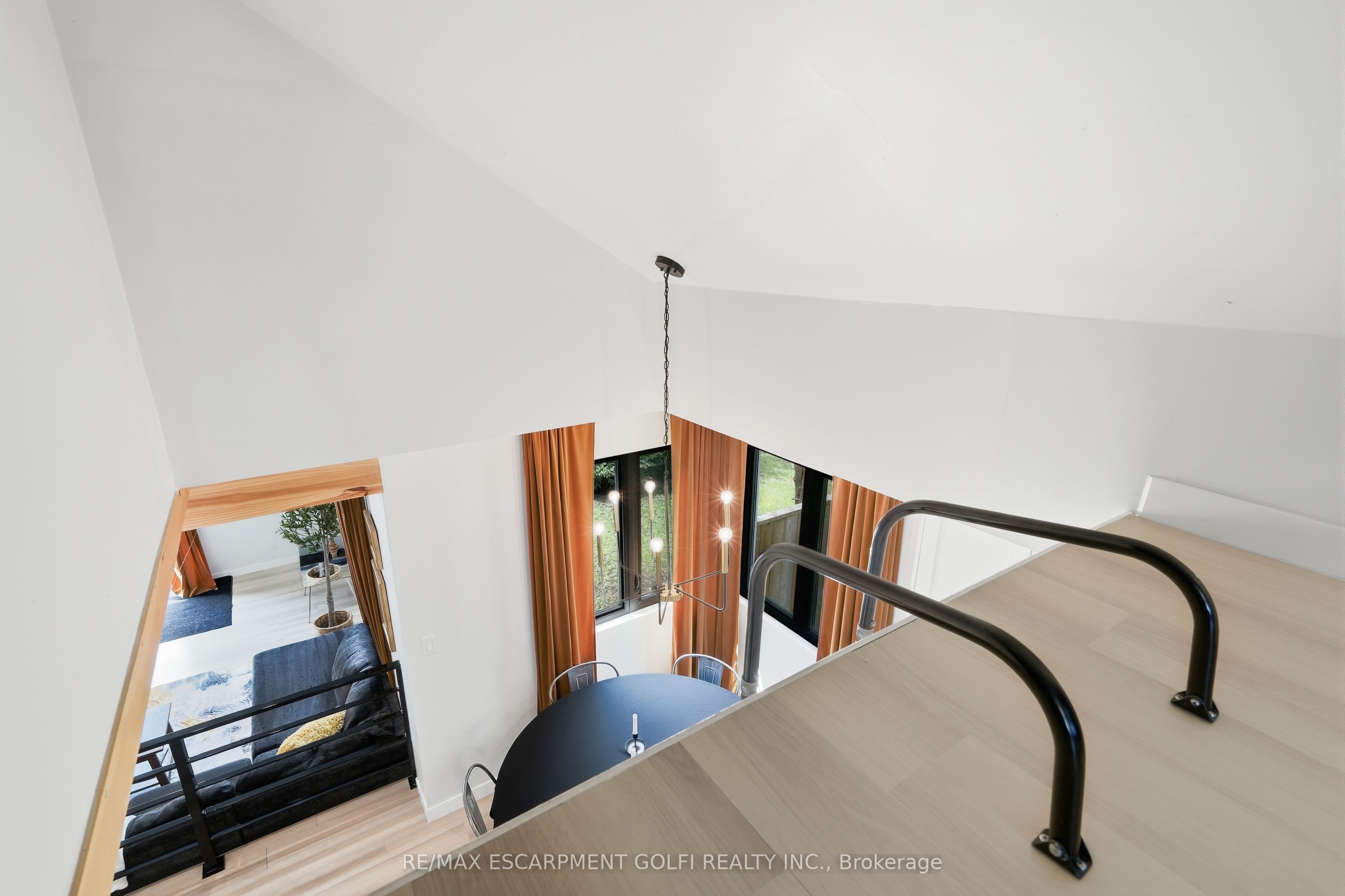 1368 Lorraine Road Property Photo 26