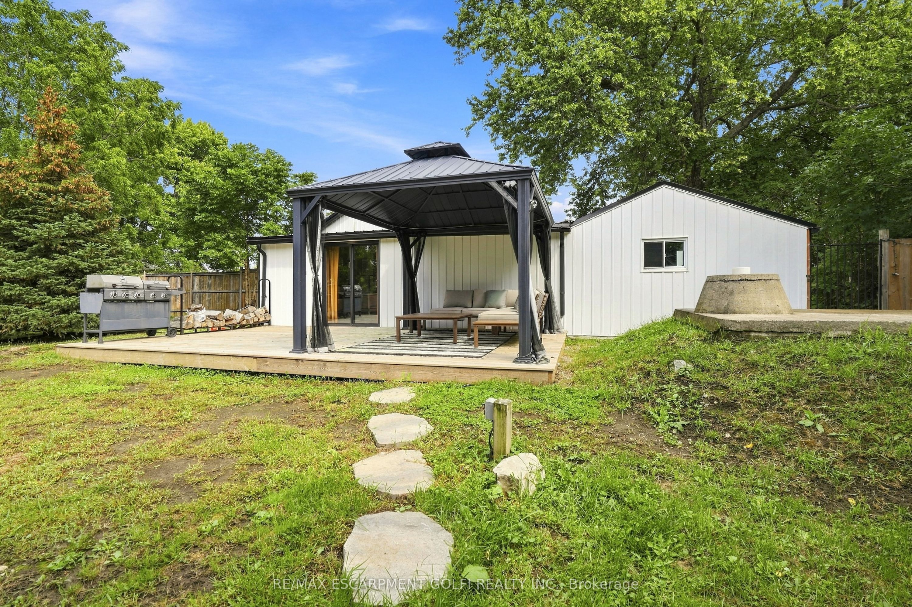 1368 Lorraine Road Property Photo 29