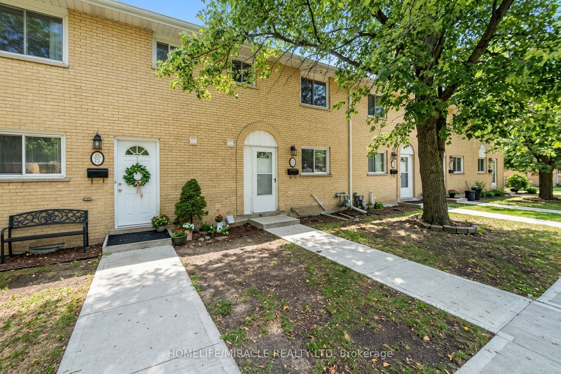 30 Jerome Crescent Property Photo 1