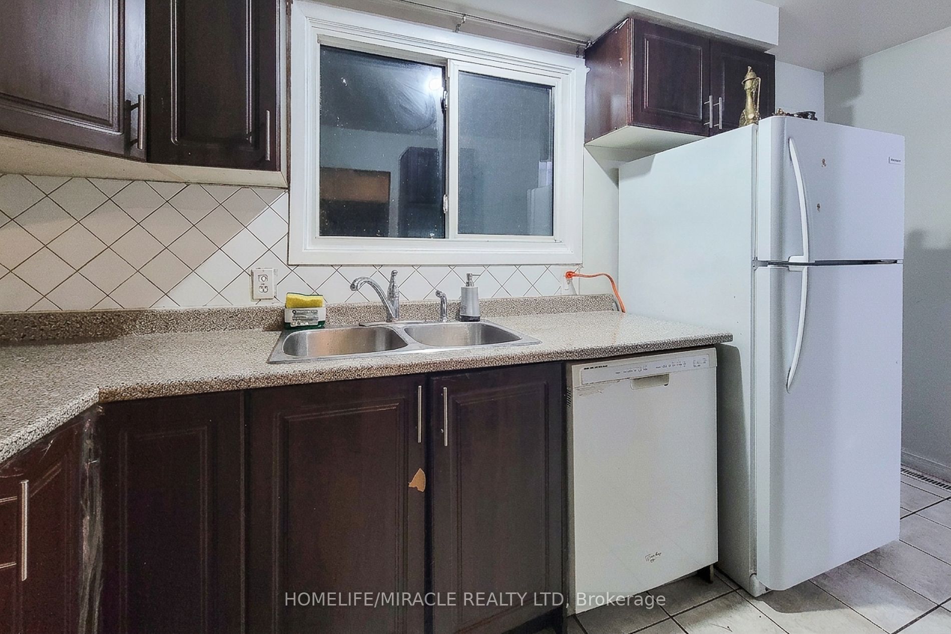 30 Jerome Crescent Property Photo 8