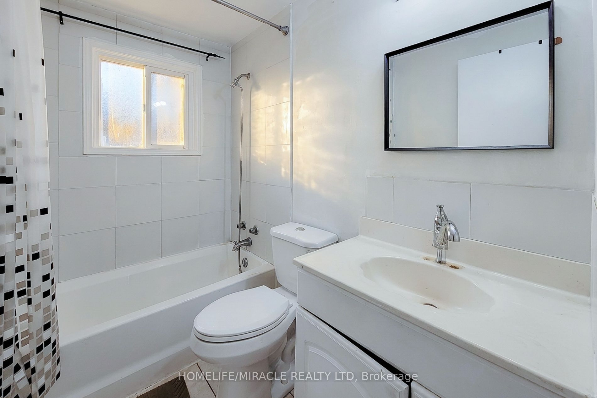 30 Jerome Crescent Property Photo 14