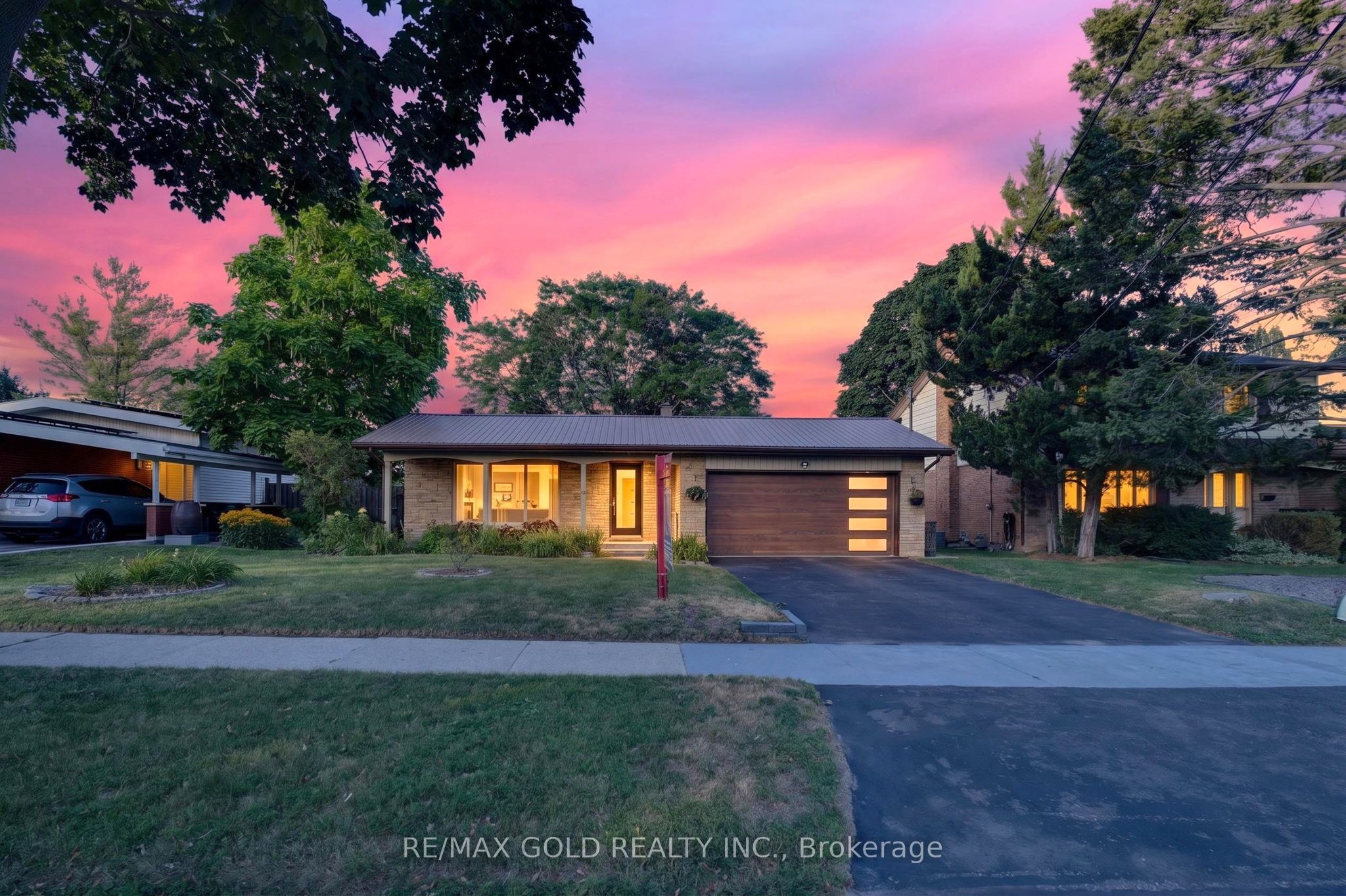 16 Monterey Road Property Photo 3