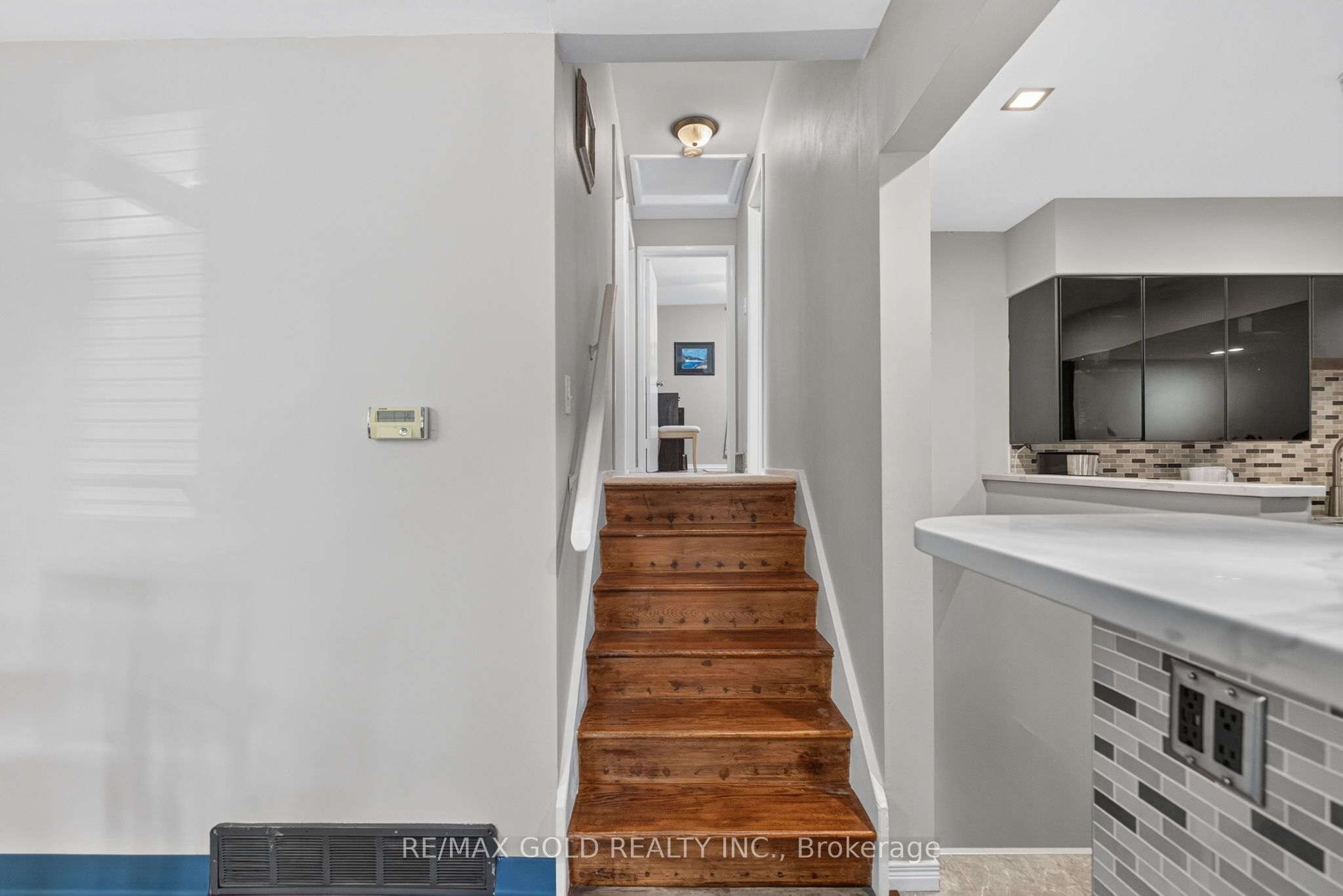 16 Monterey Road Property Photo 30