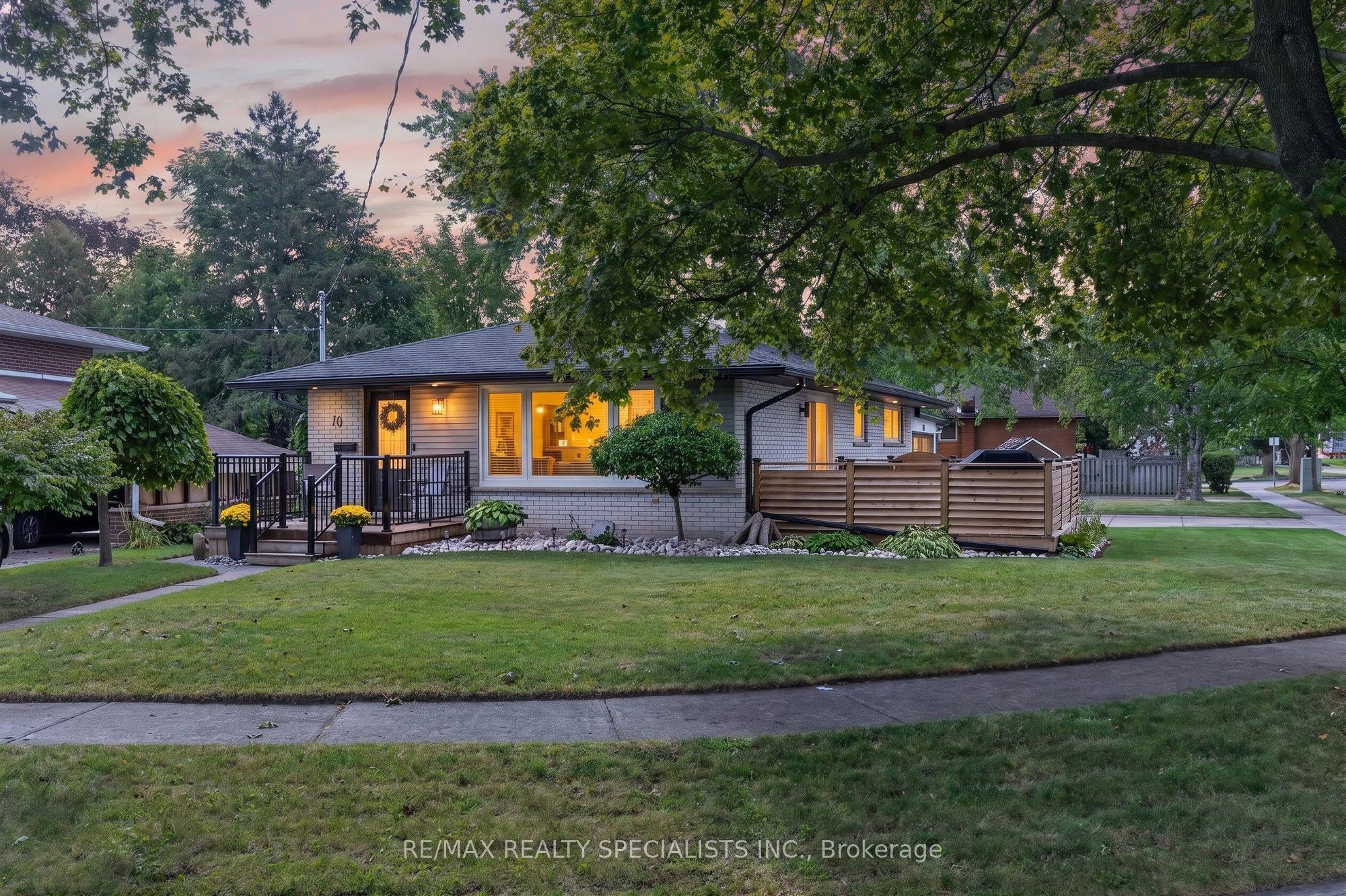 70 Duncairn Avenue Property Photo 1