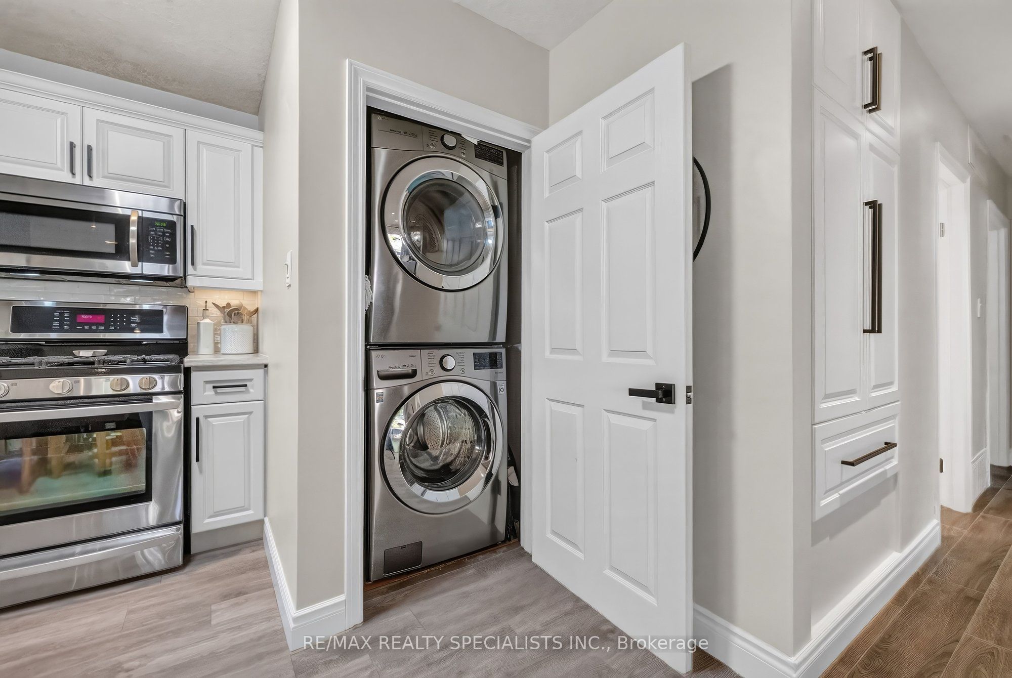 70 Duncairn Avenue Property Photo 23